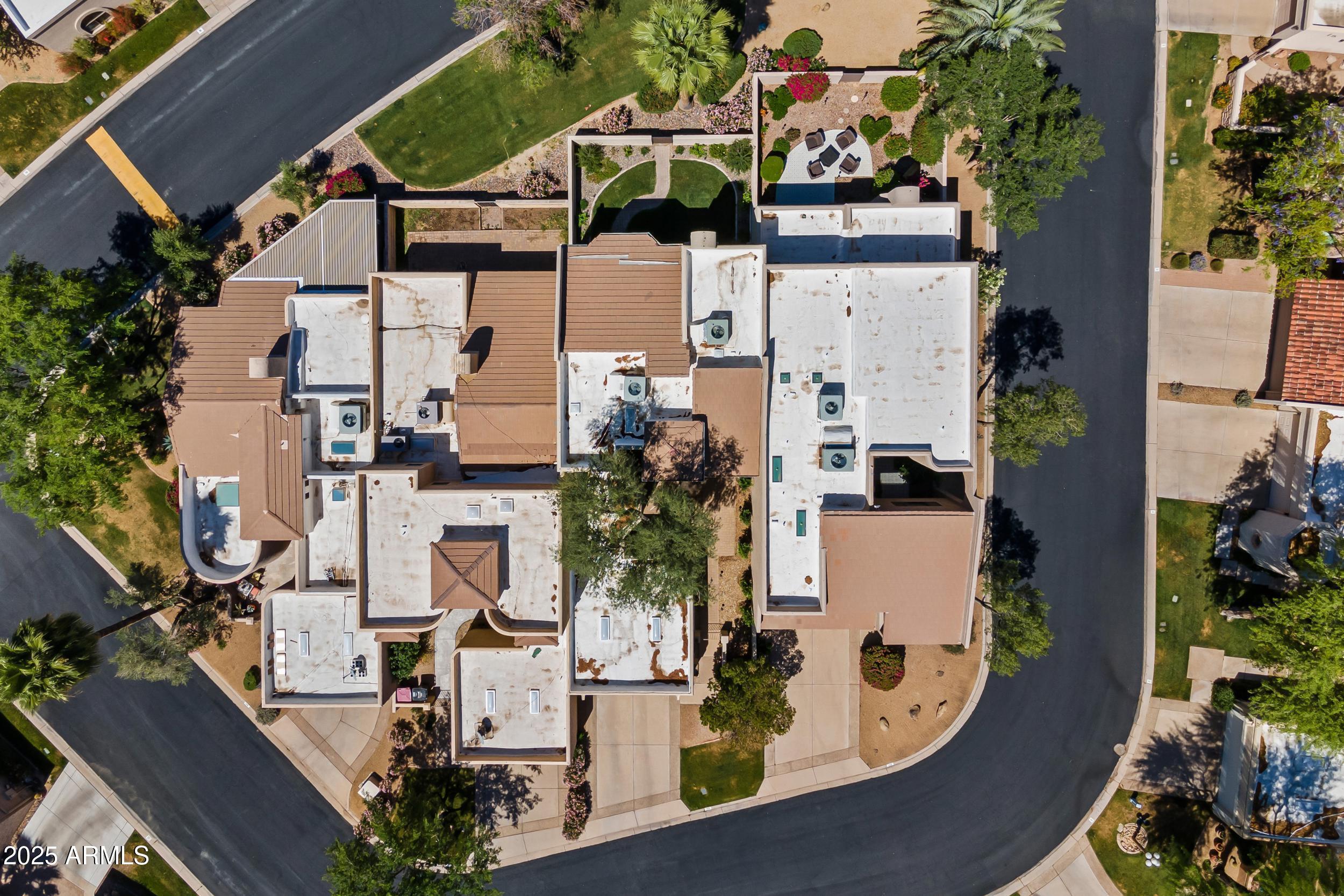8100 E CAMELBACK Road, 143