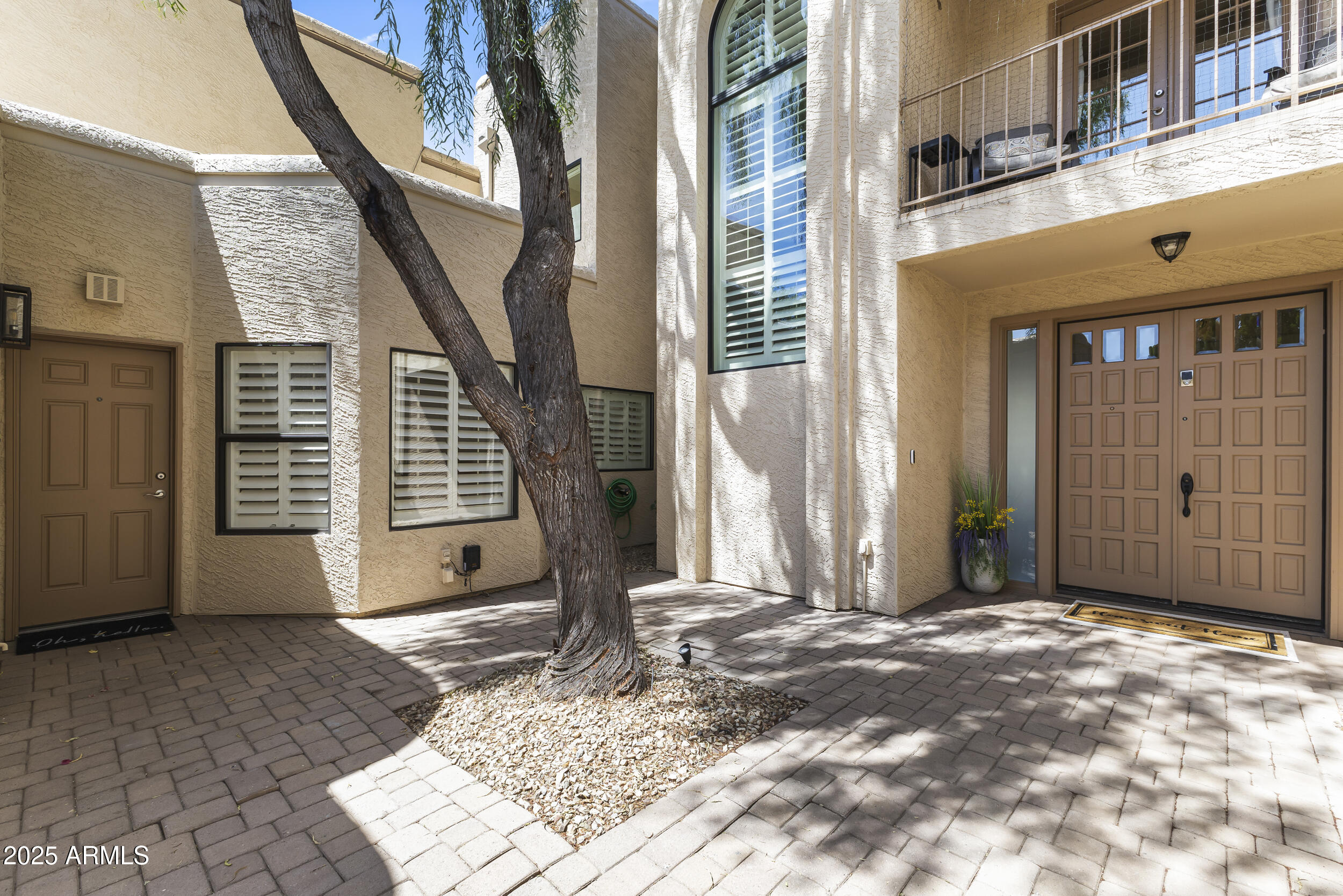 8100 E CAMELBACK Road, 143