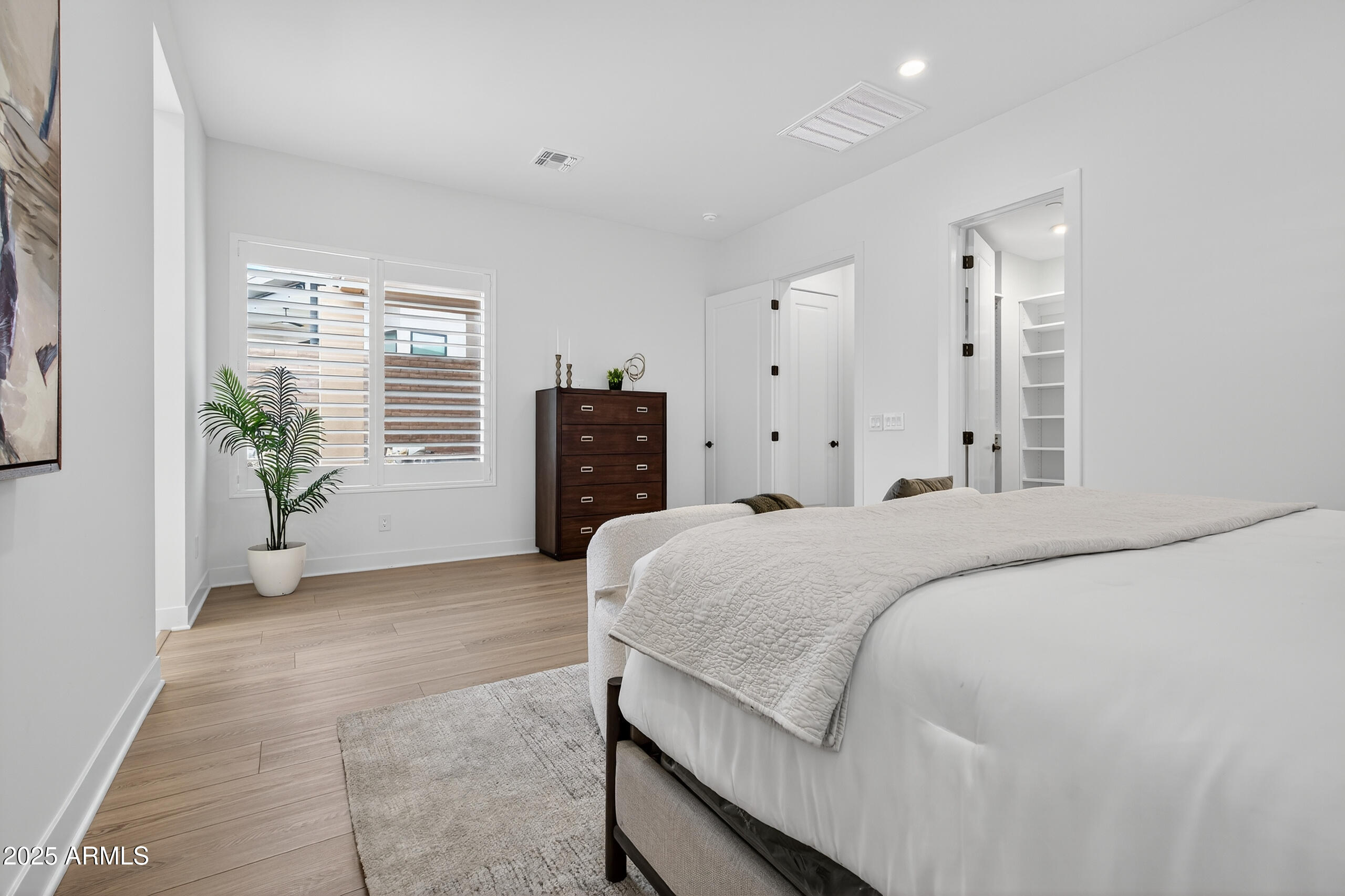 14141 E HIGHLAND Avenue