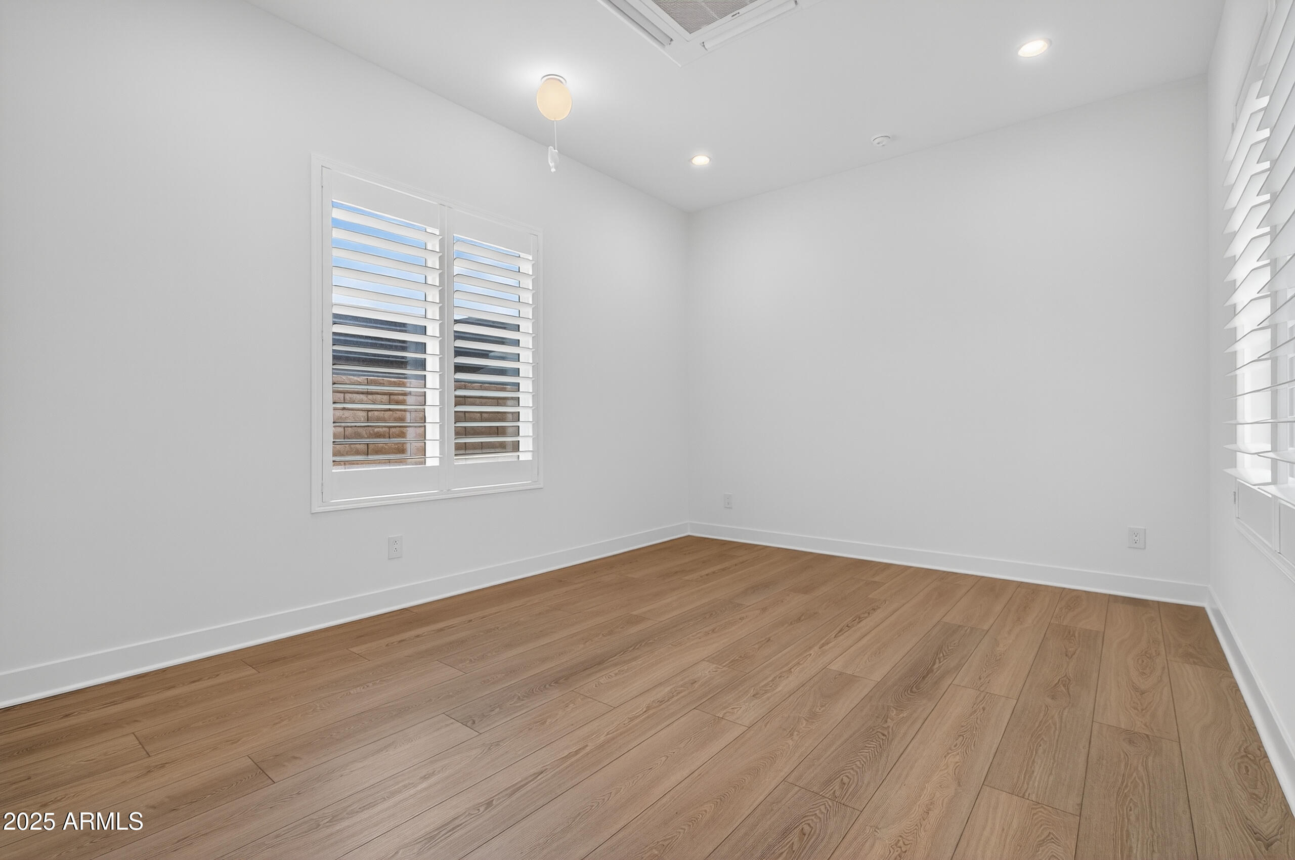 14141 E HIGHLAND Avenue