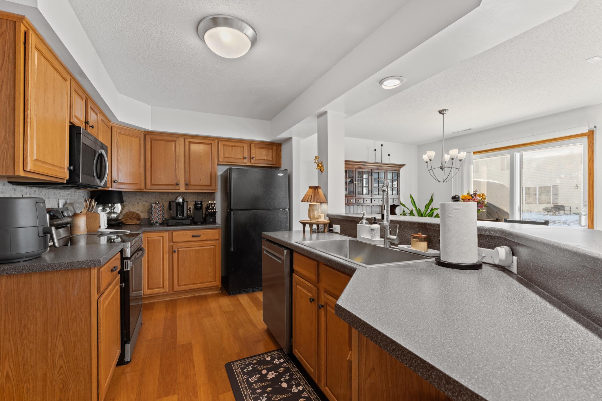 2110 Red Tail Place SE