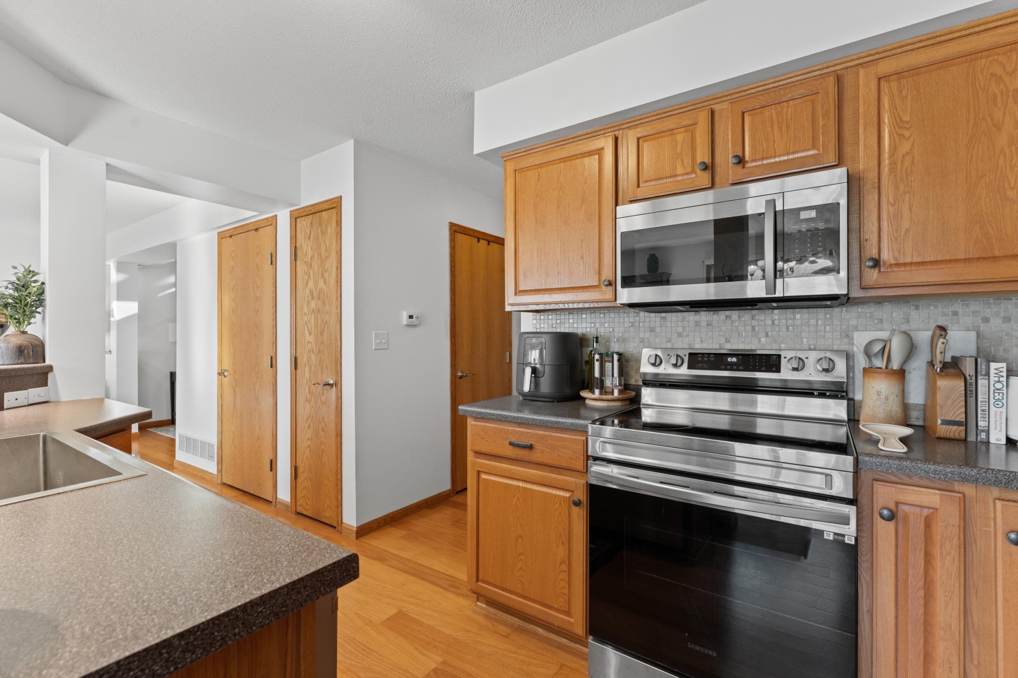 2110 Red Tail Place SE