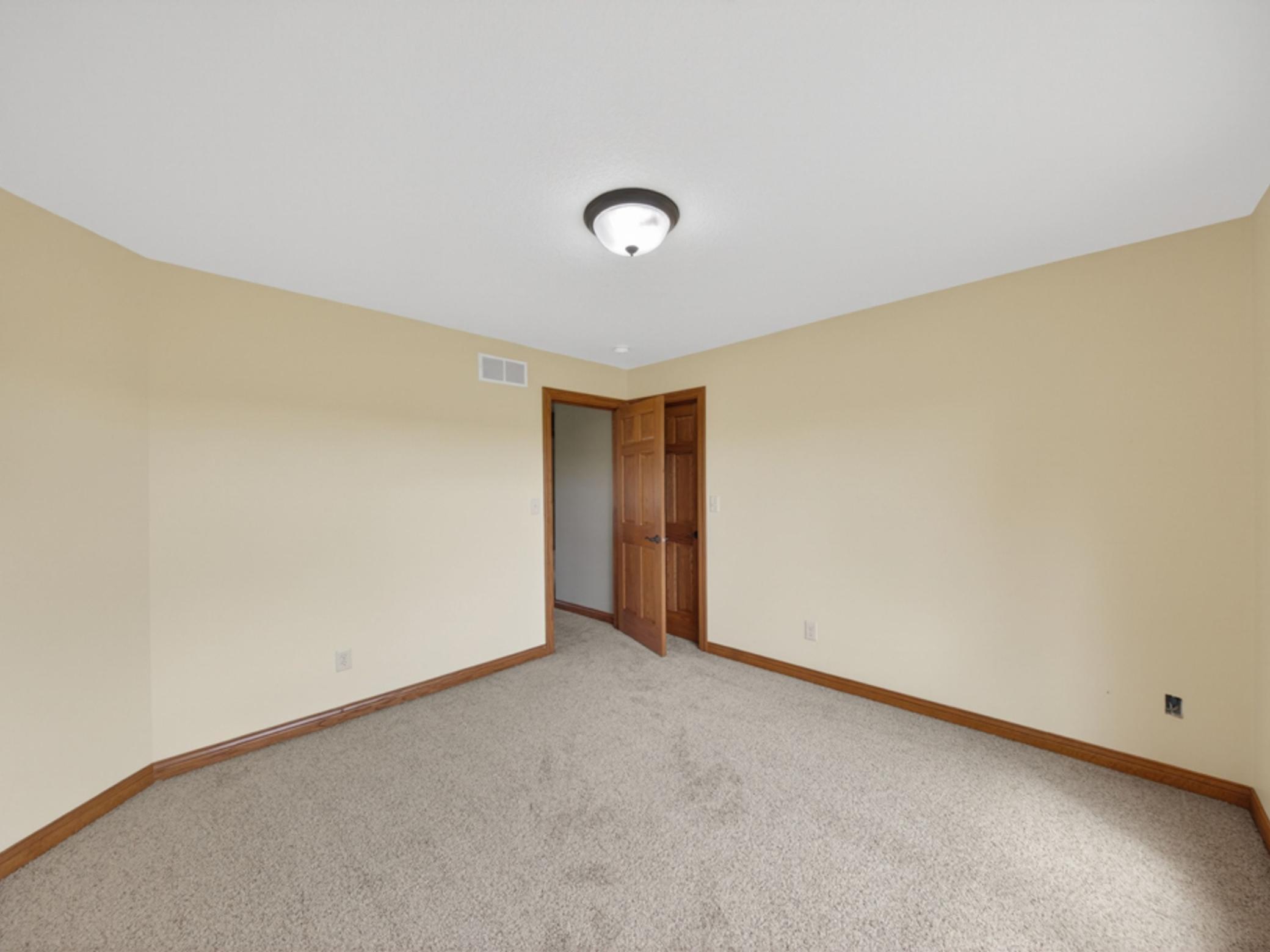 29112 Ingot Rd