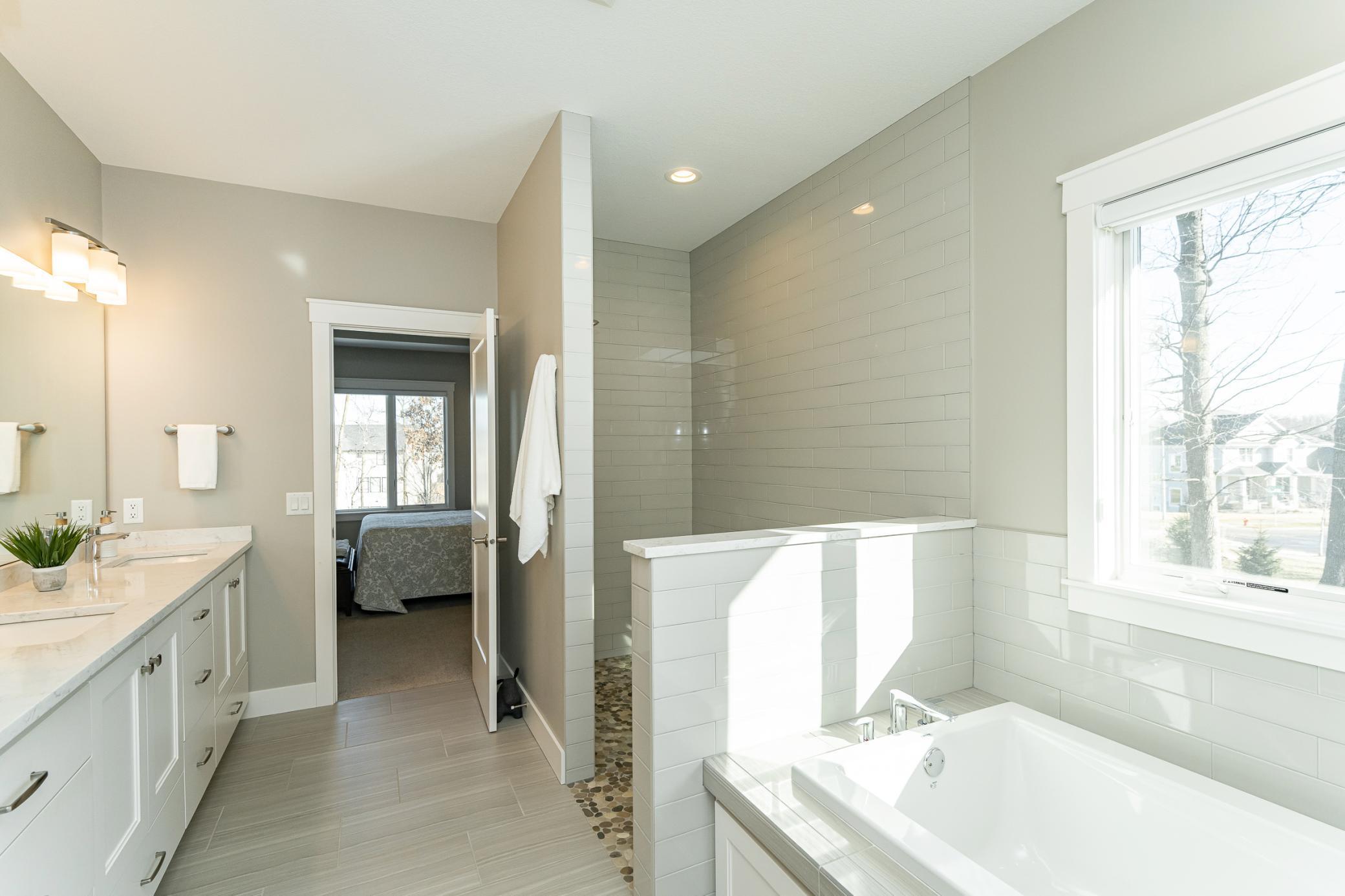 3039 Lady Slipper Lane SW