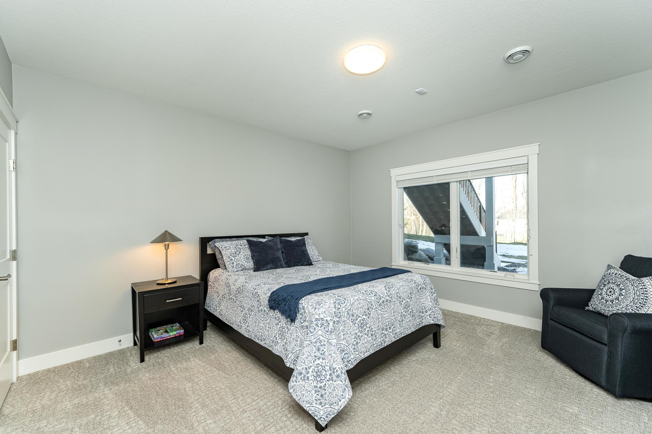 3039 Lady Slipper Lane SW