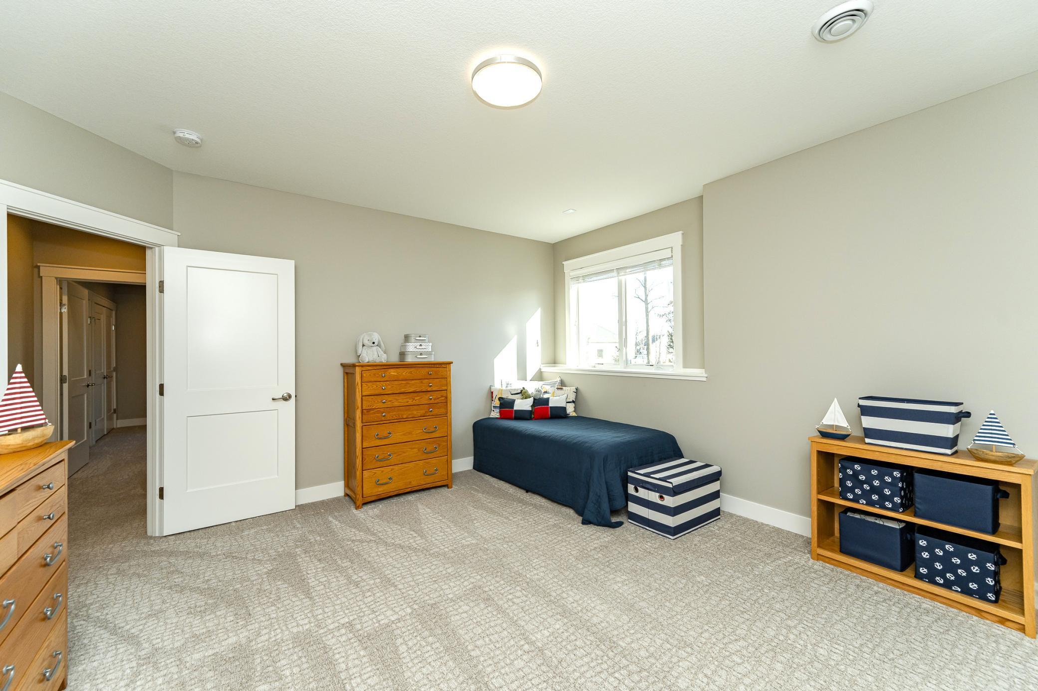 3039 Lady Slipper Lane SW