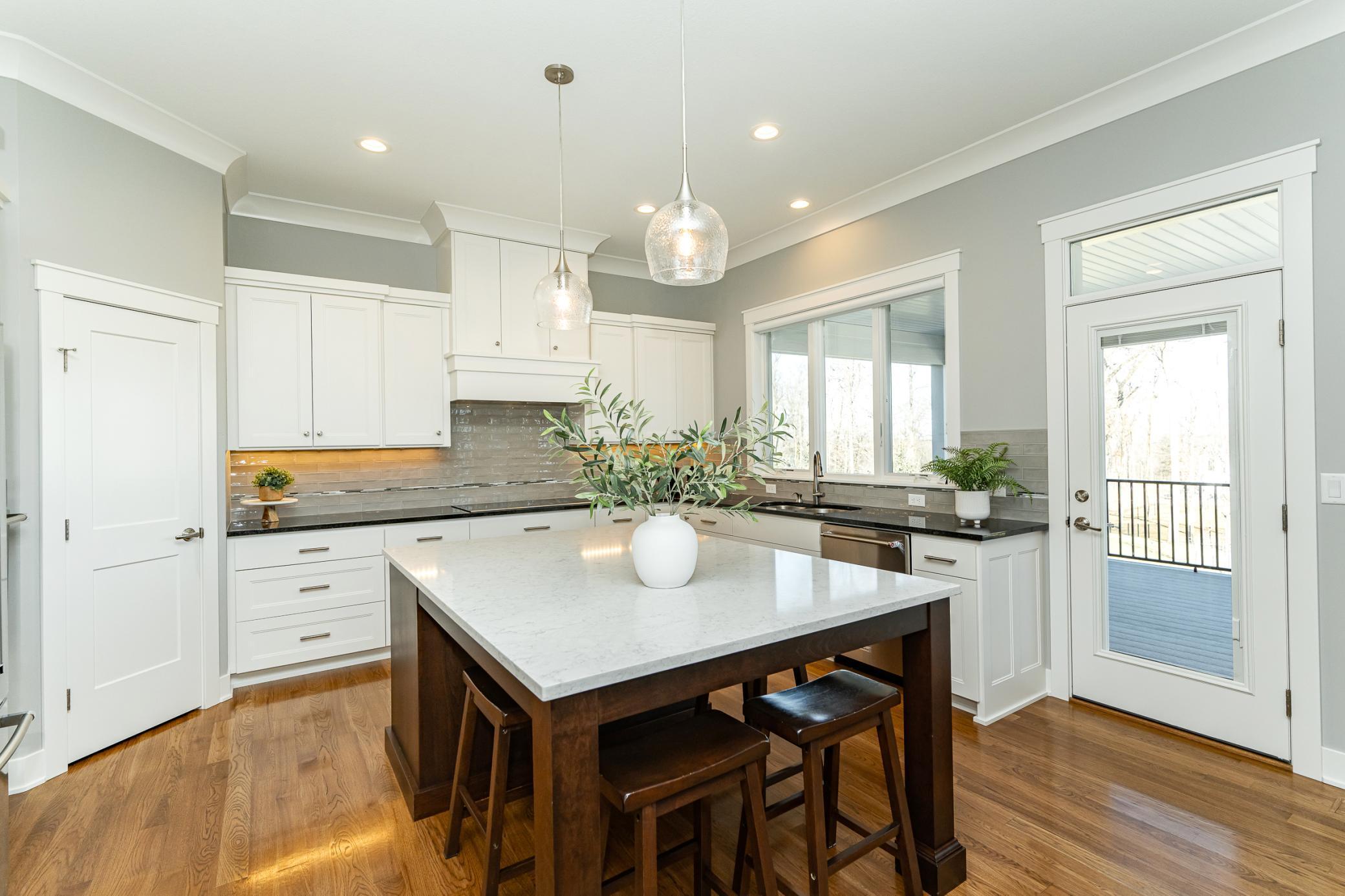 3039 Lady Slipper Lane SW