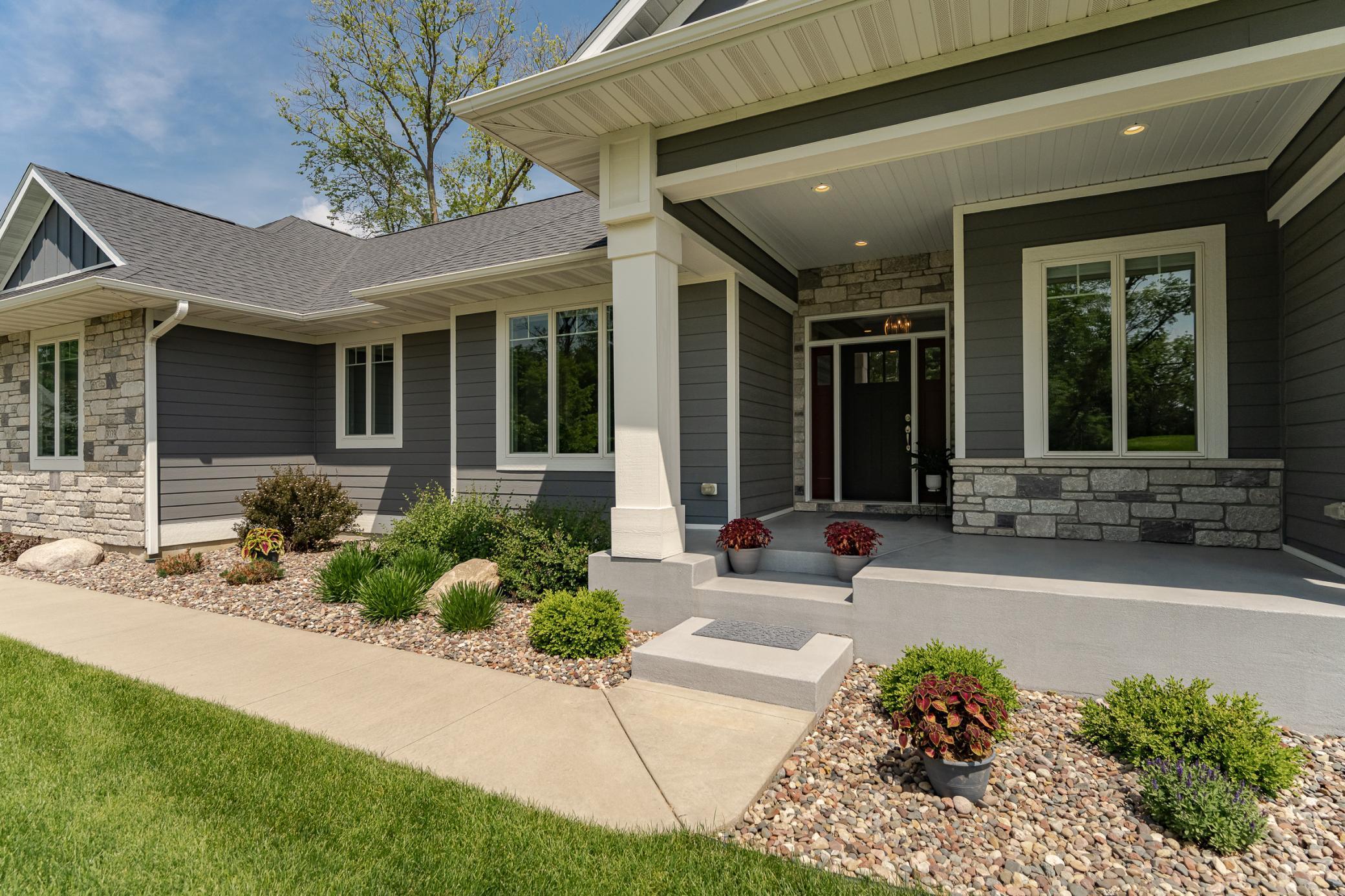 3039 Lady Slipper Lane SW