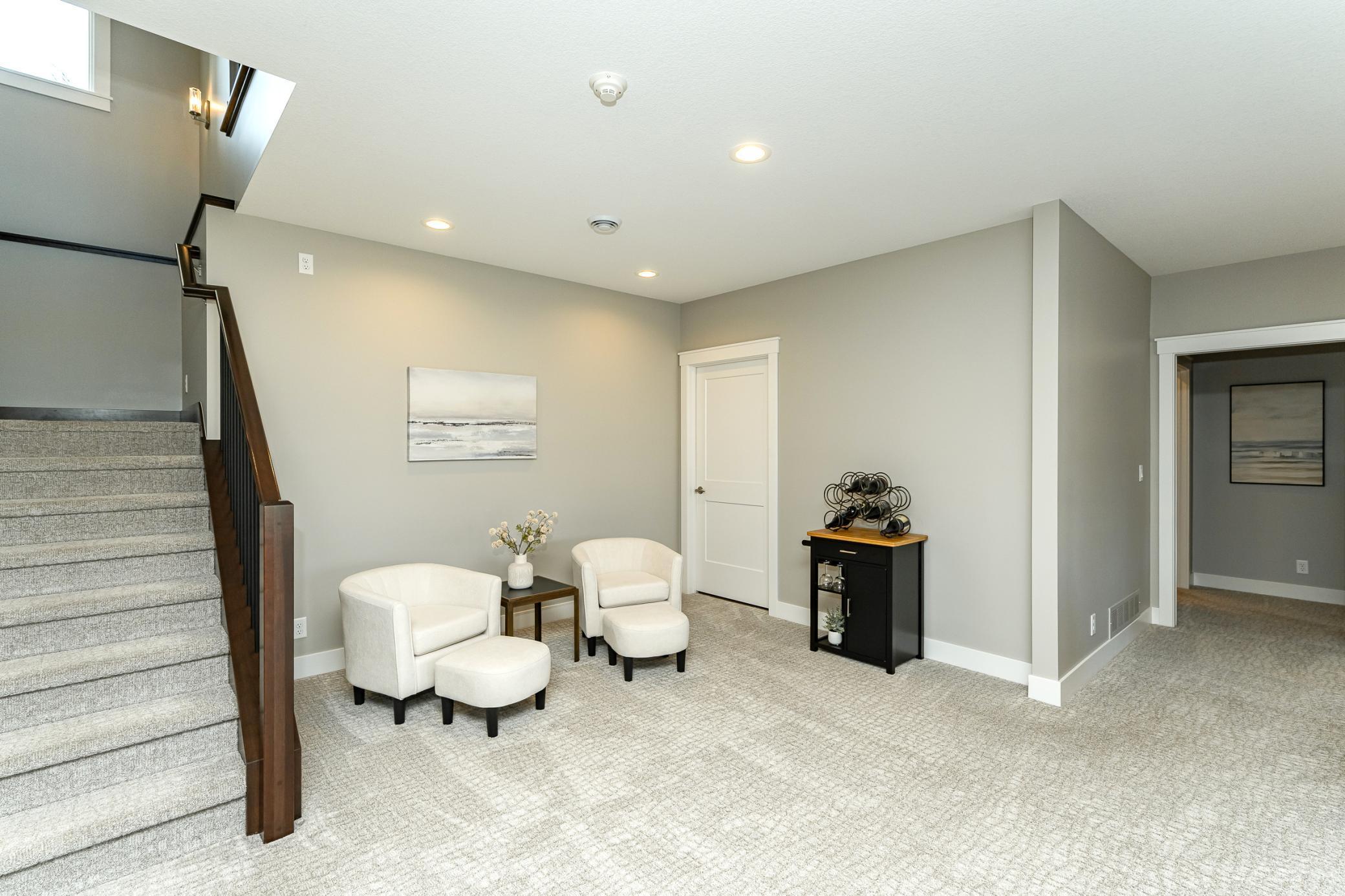 3039 Lady Slipper Lane SW