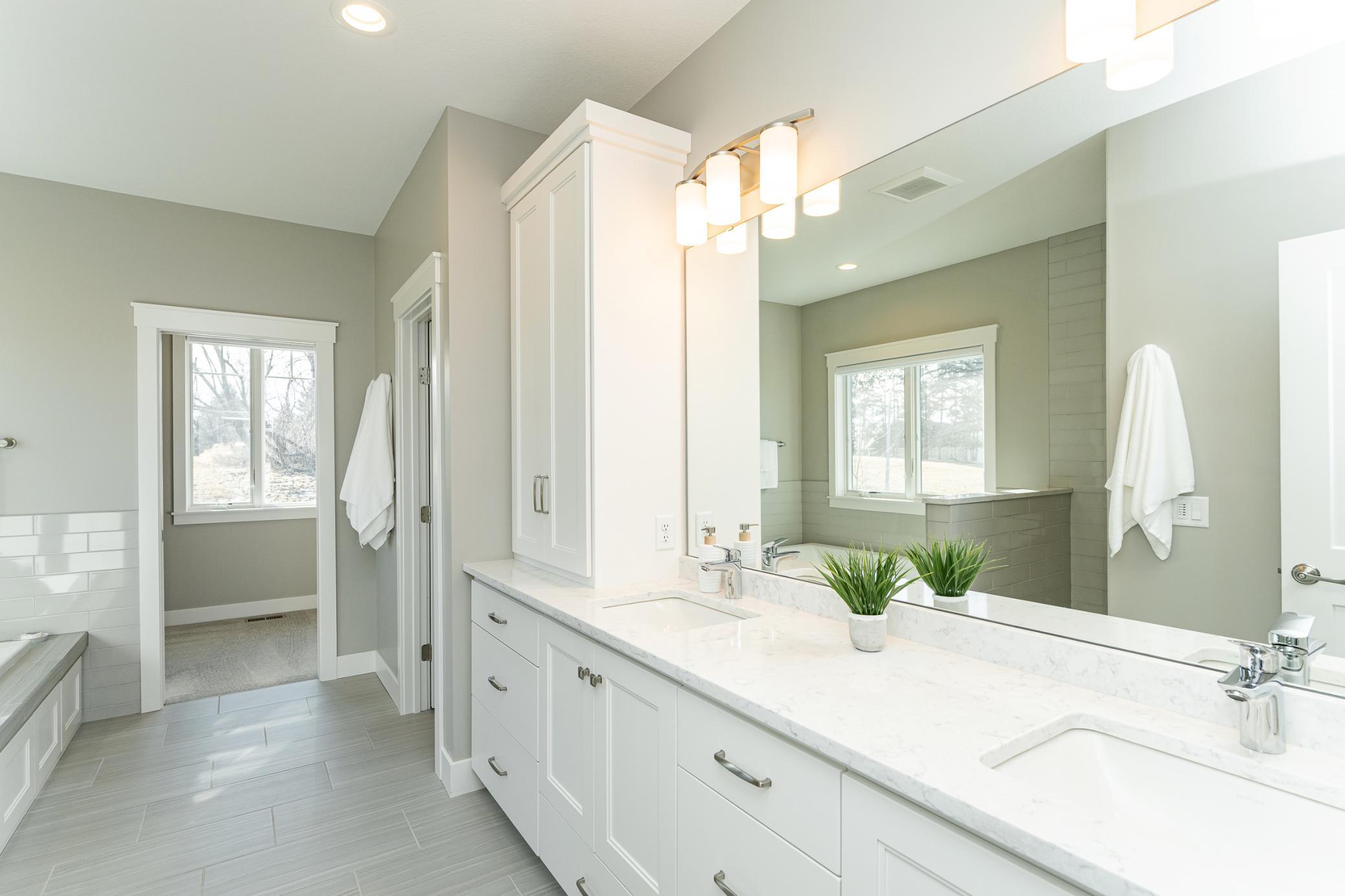 3039 Lady Slipper Lane SW