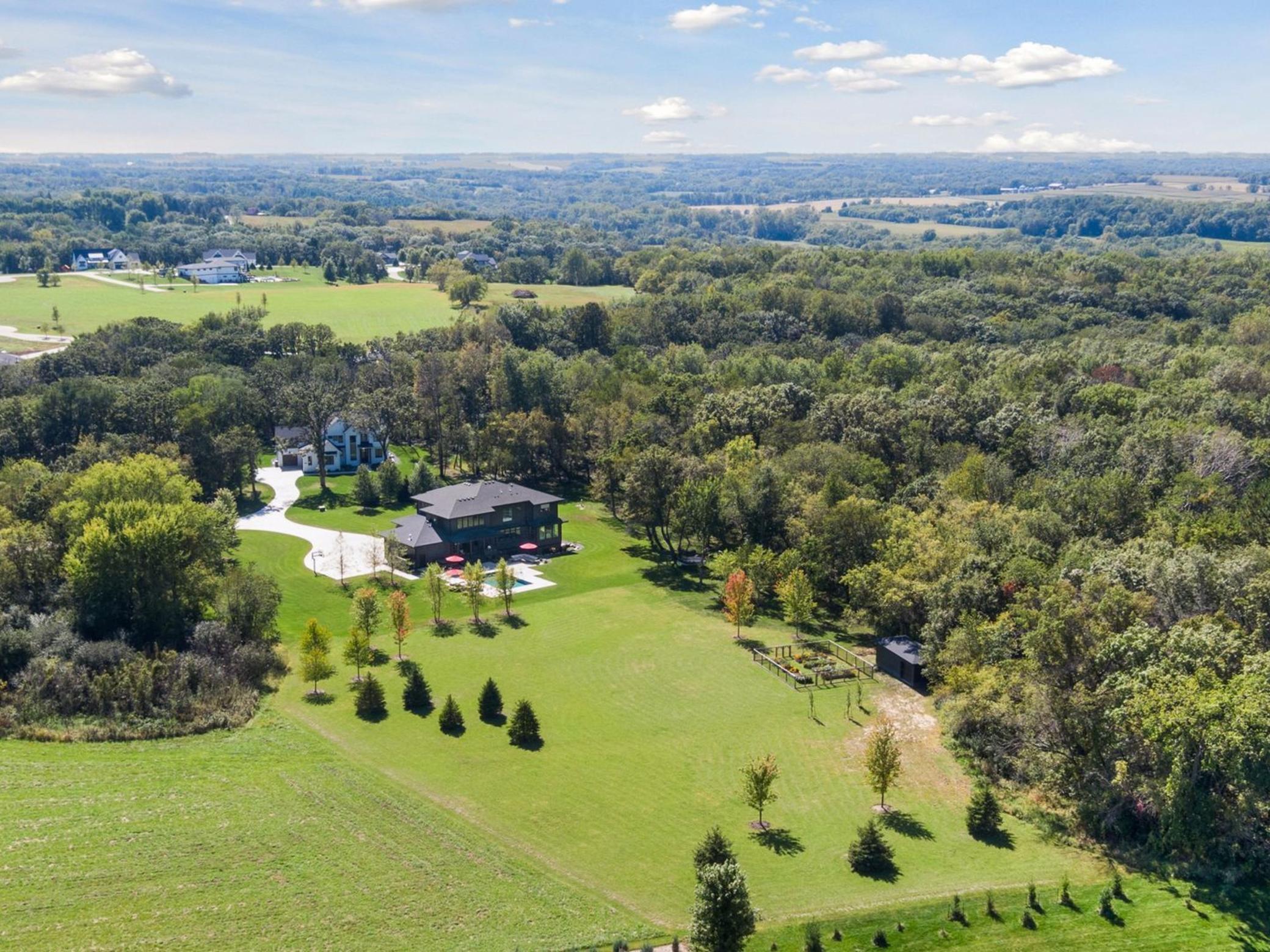 5255 Pagenhart Lane SW