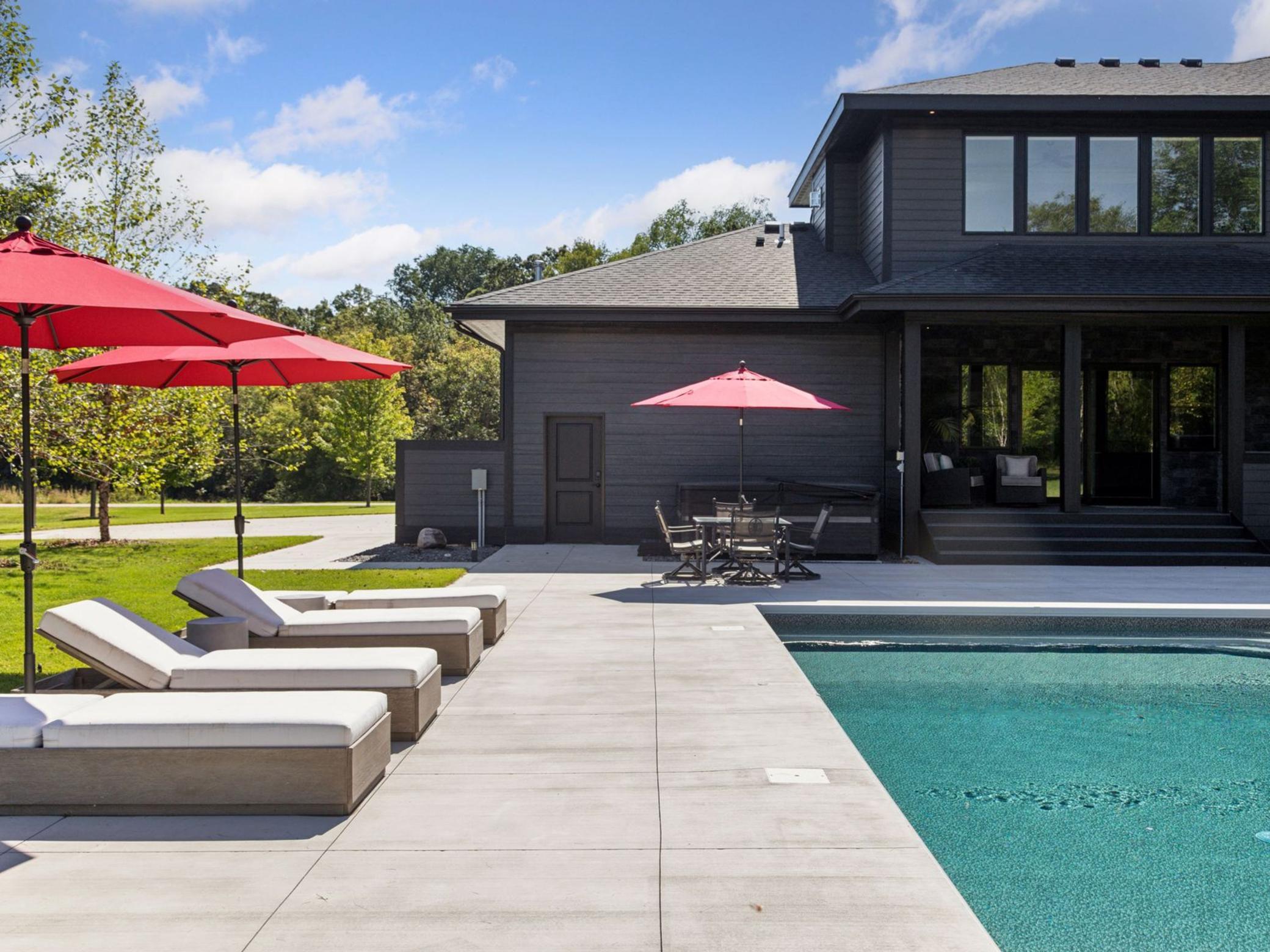 5255 Pagenhart Lane SW