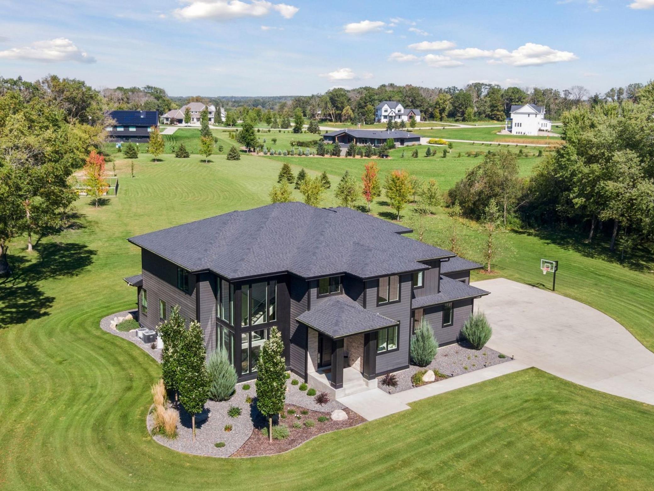 5255 Pagenhart Lane SW