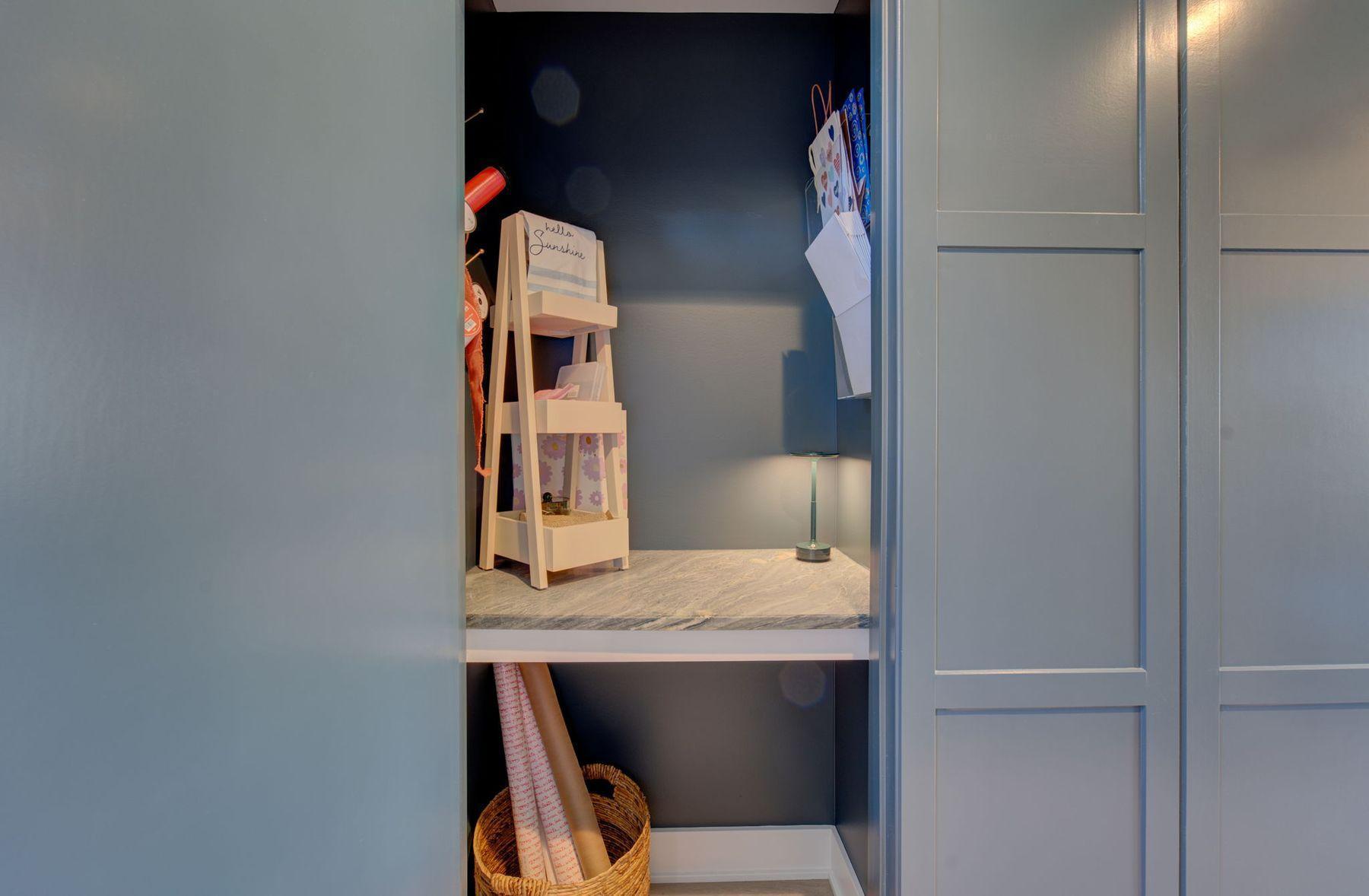 6620 Buckthorn Drive NW