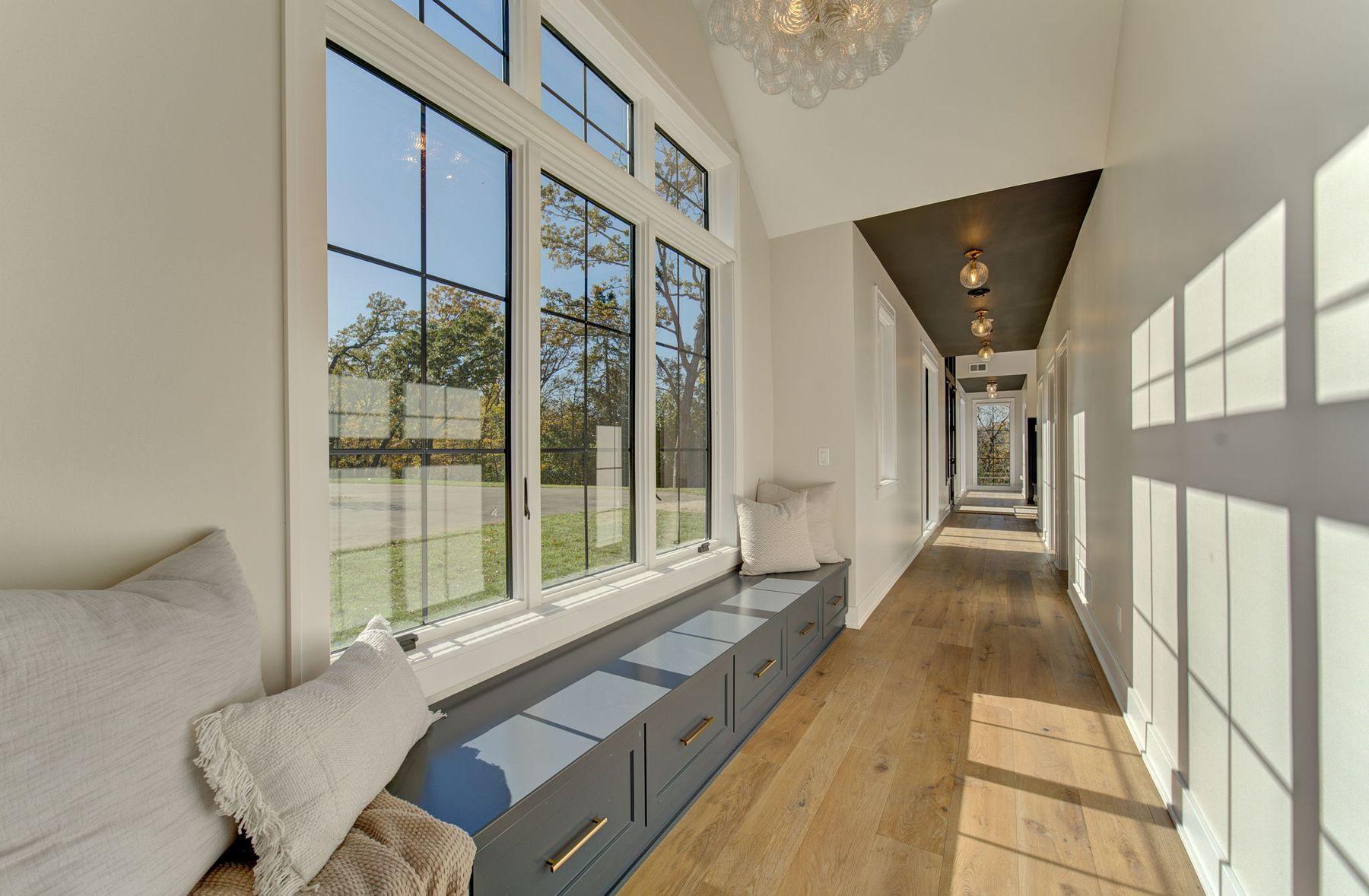 6620 Buckthorn Drive NW