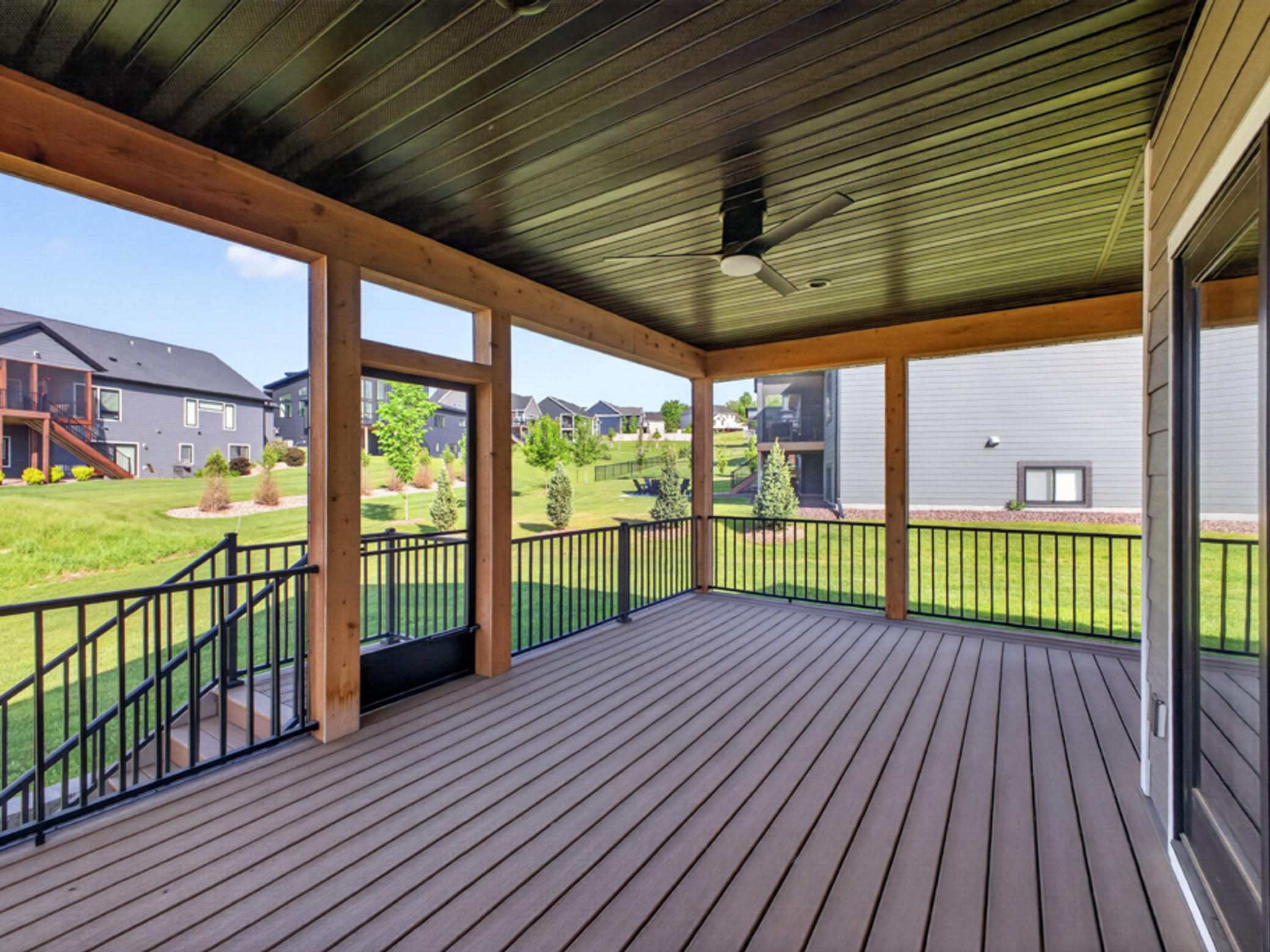 3180 Bella Terra Lane NE