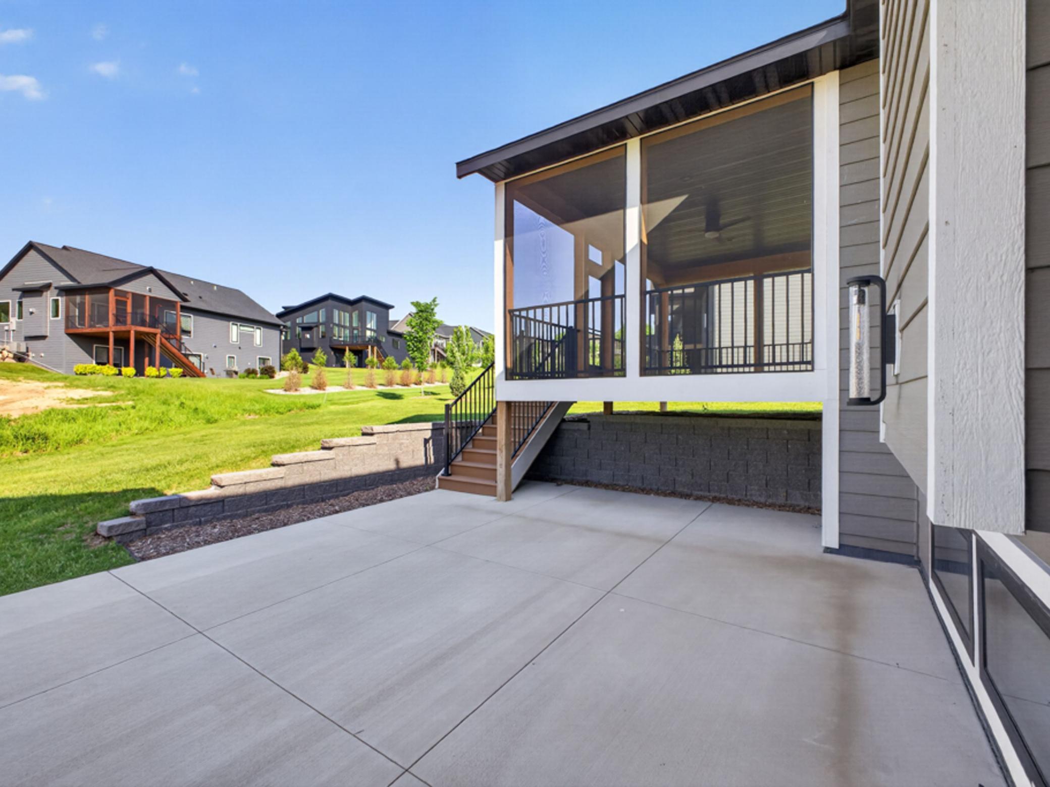 3180 Bella Terra Lane NE