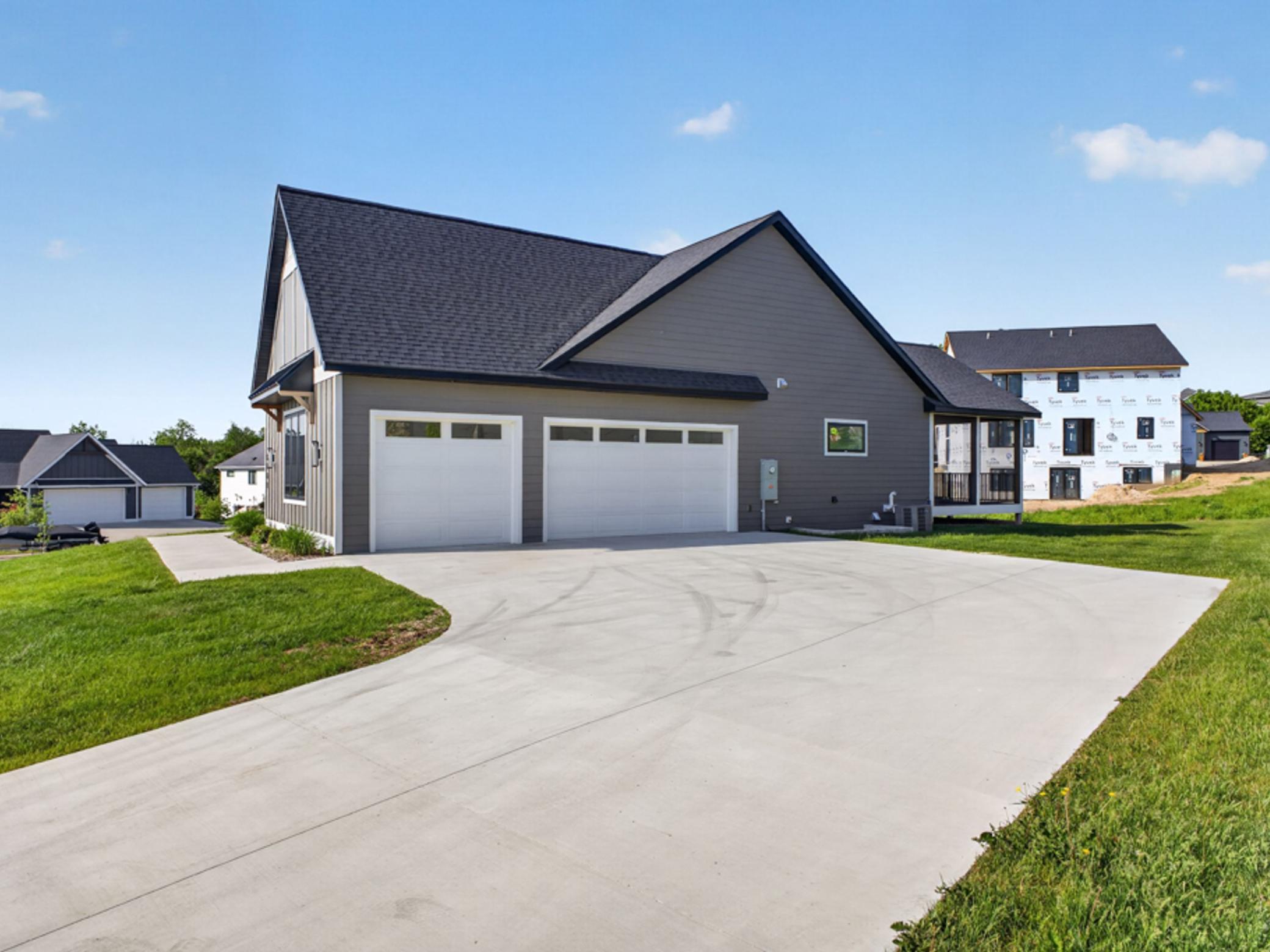 3180 Bella Terra Lane NE