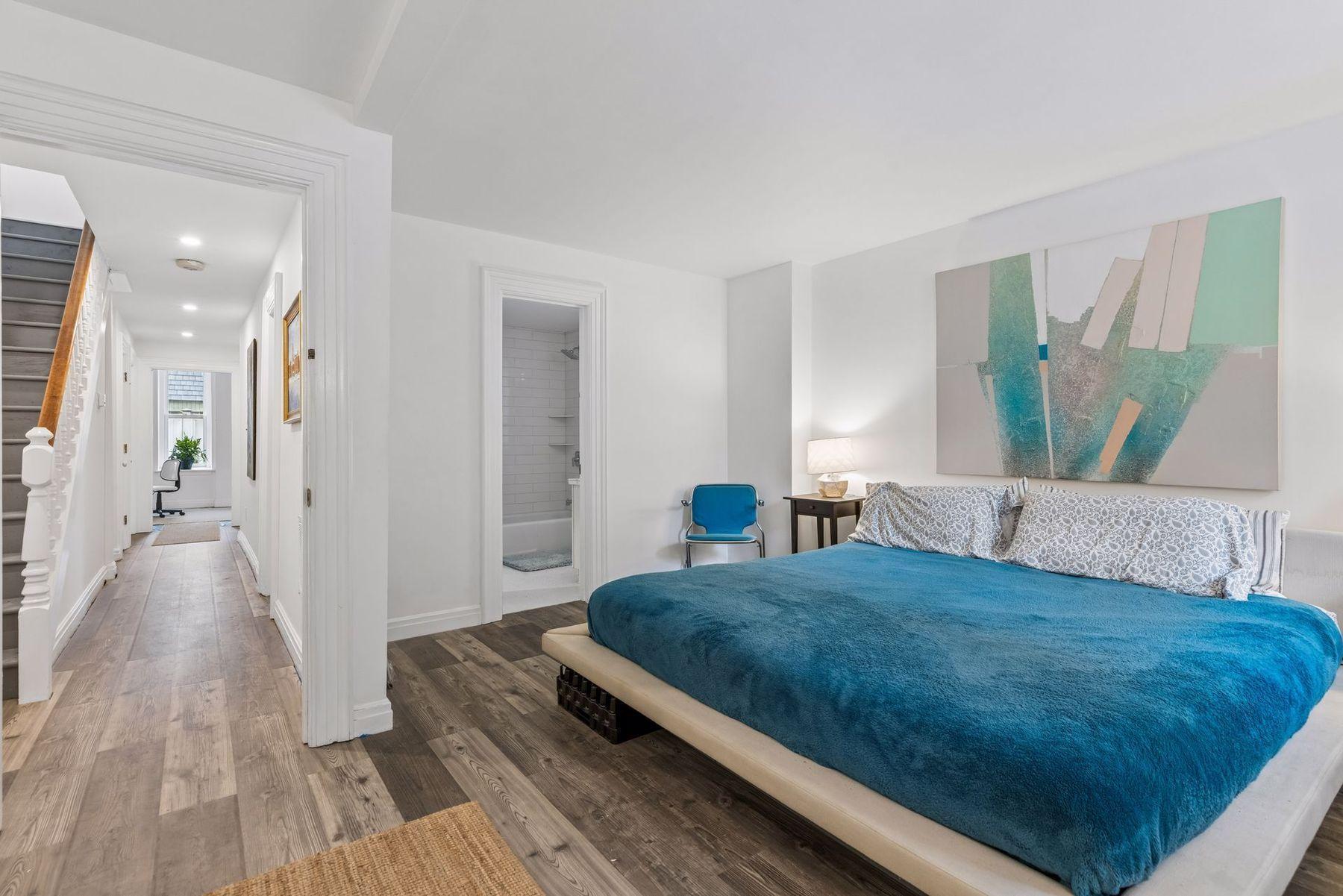 16 Grove Street Unit: 16B