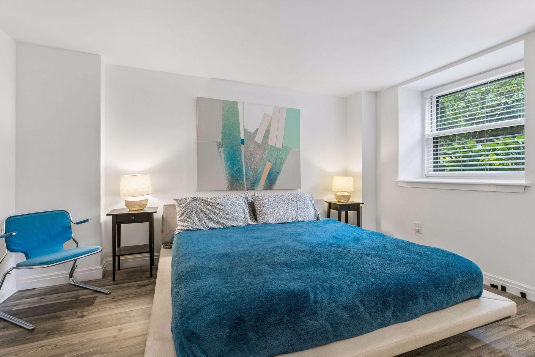 16 Grove Street Unit: 16B