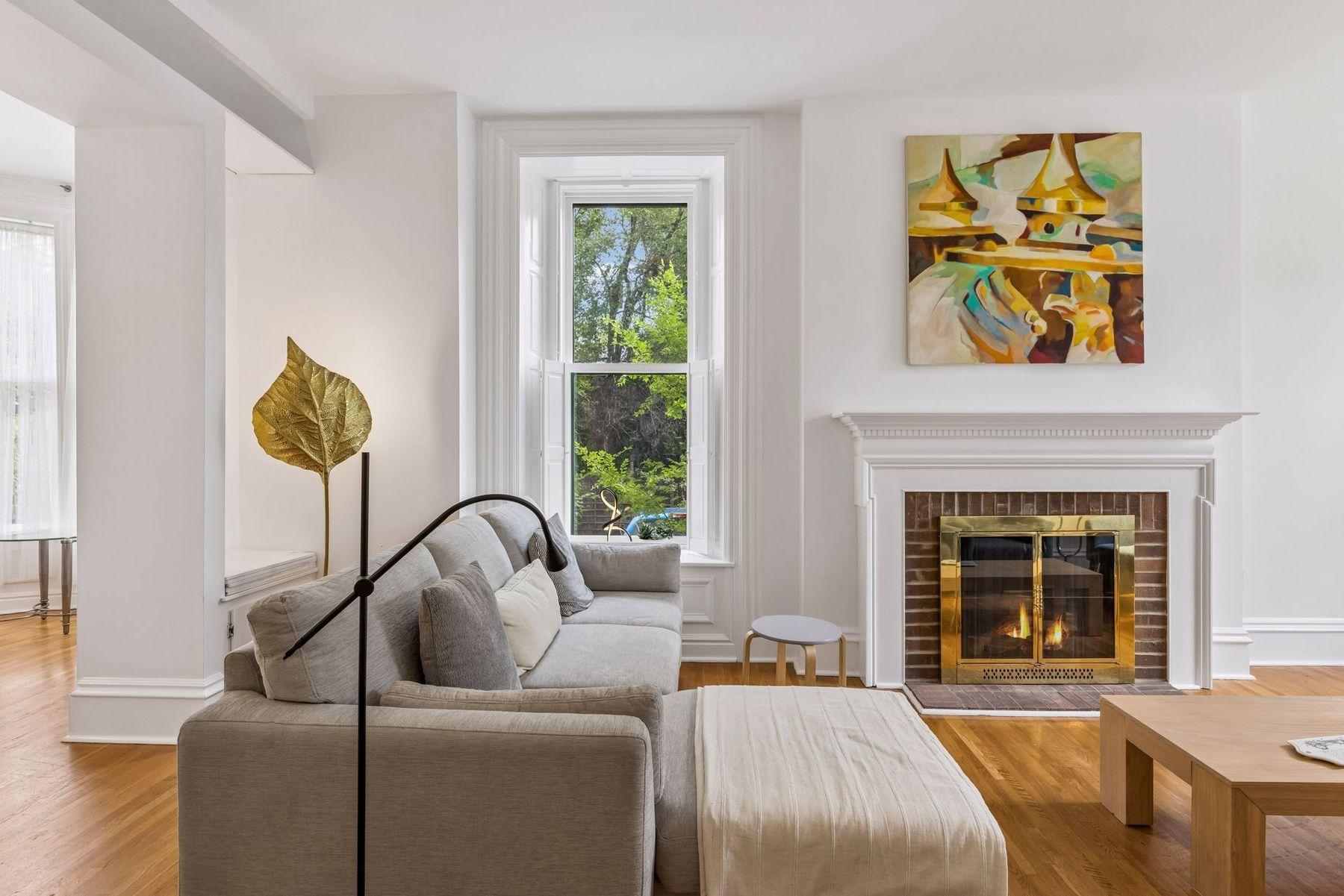 16 Grove Street Unit: 16B