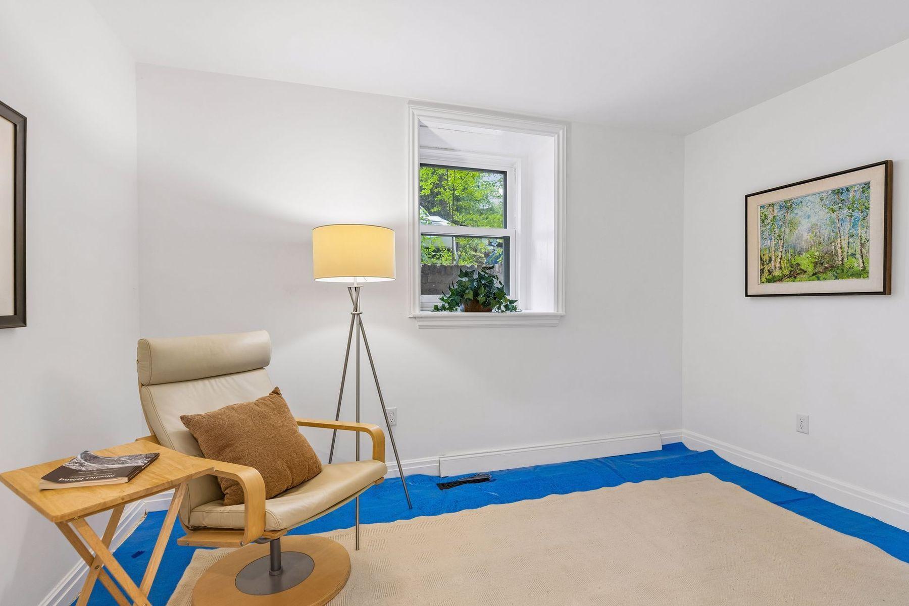 16 Grove Street Unit: 16B