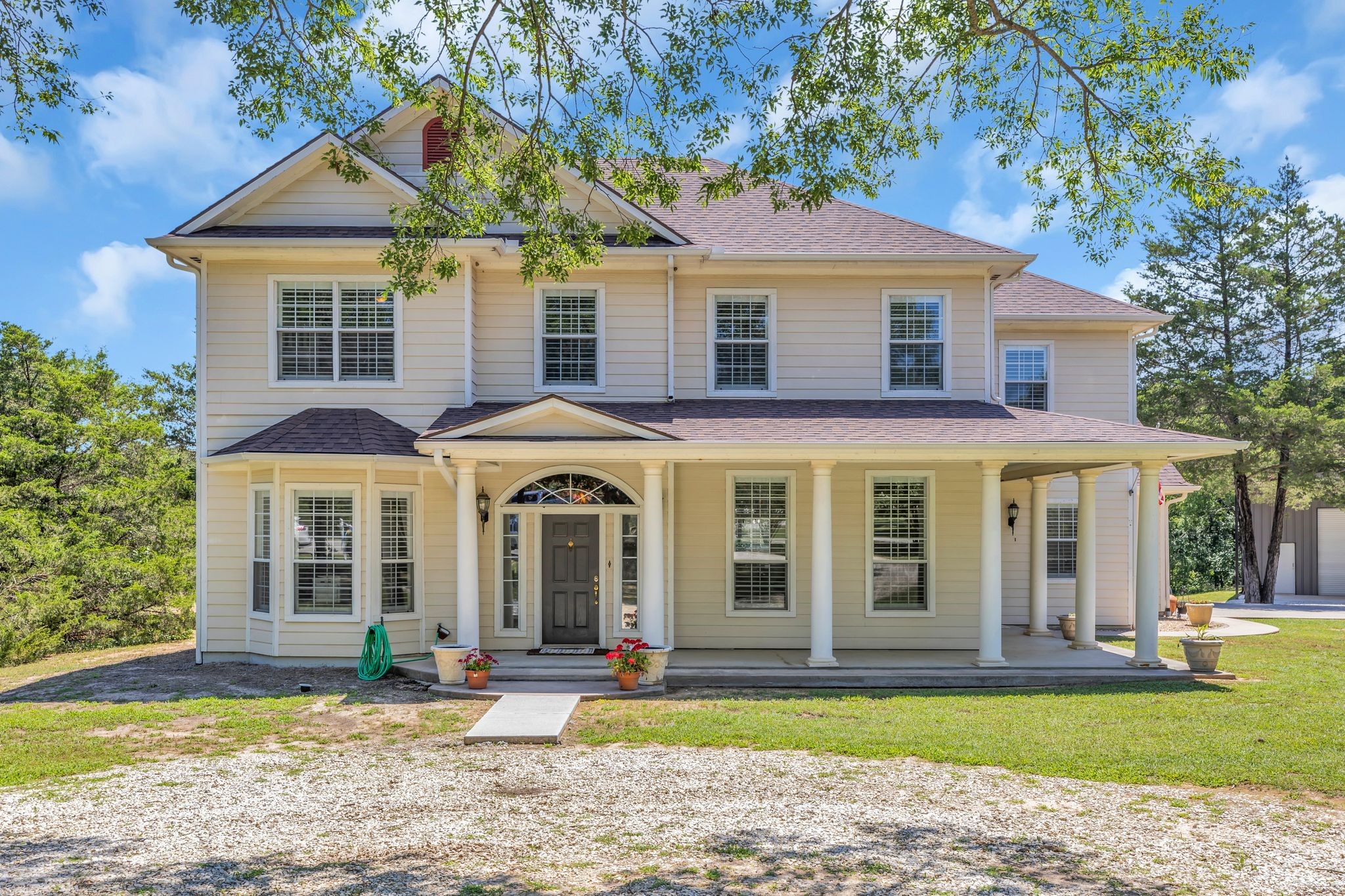 82 County Rd 2253