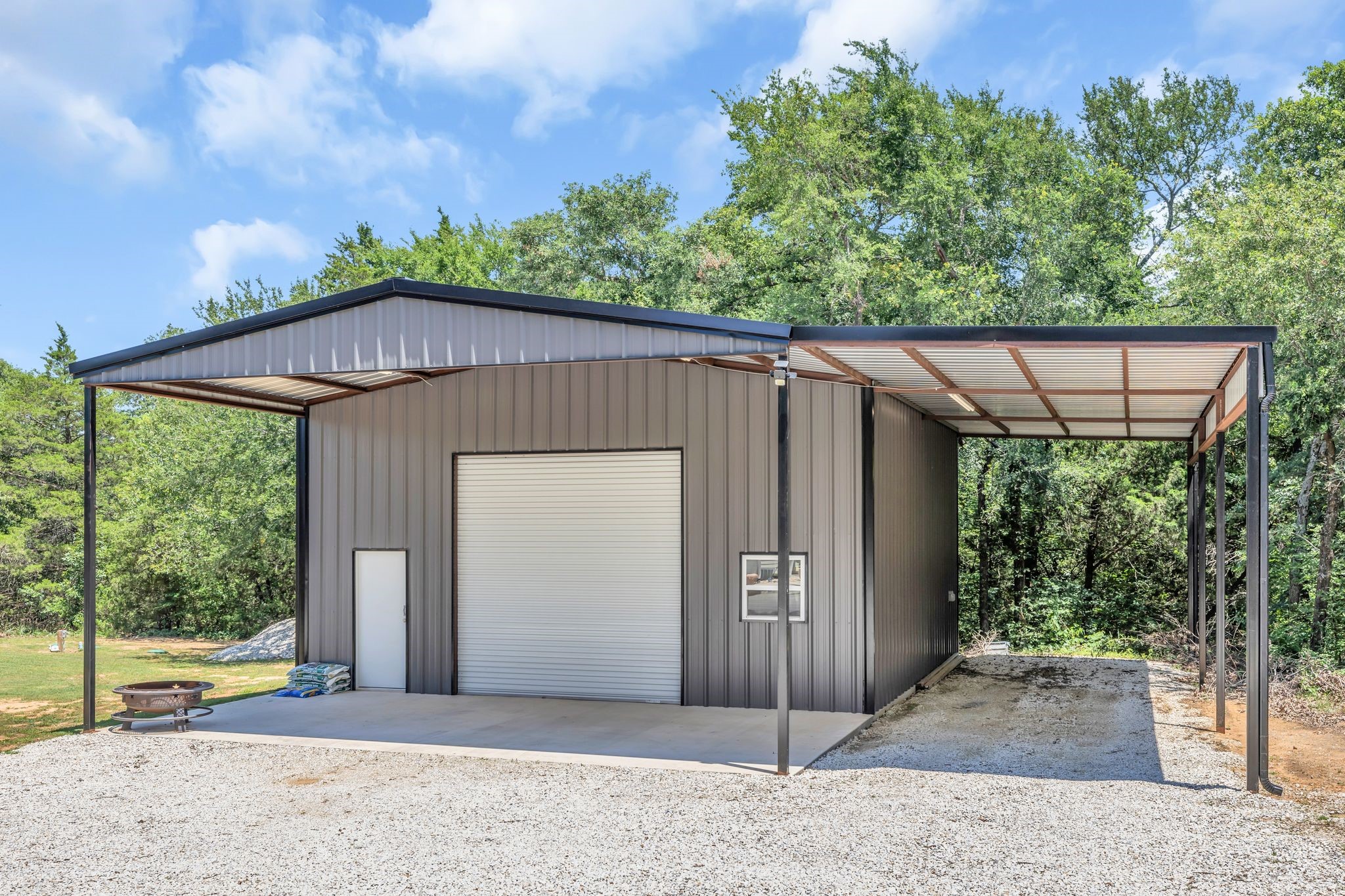 82 County Rd 2253