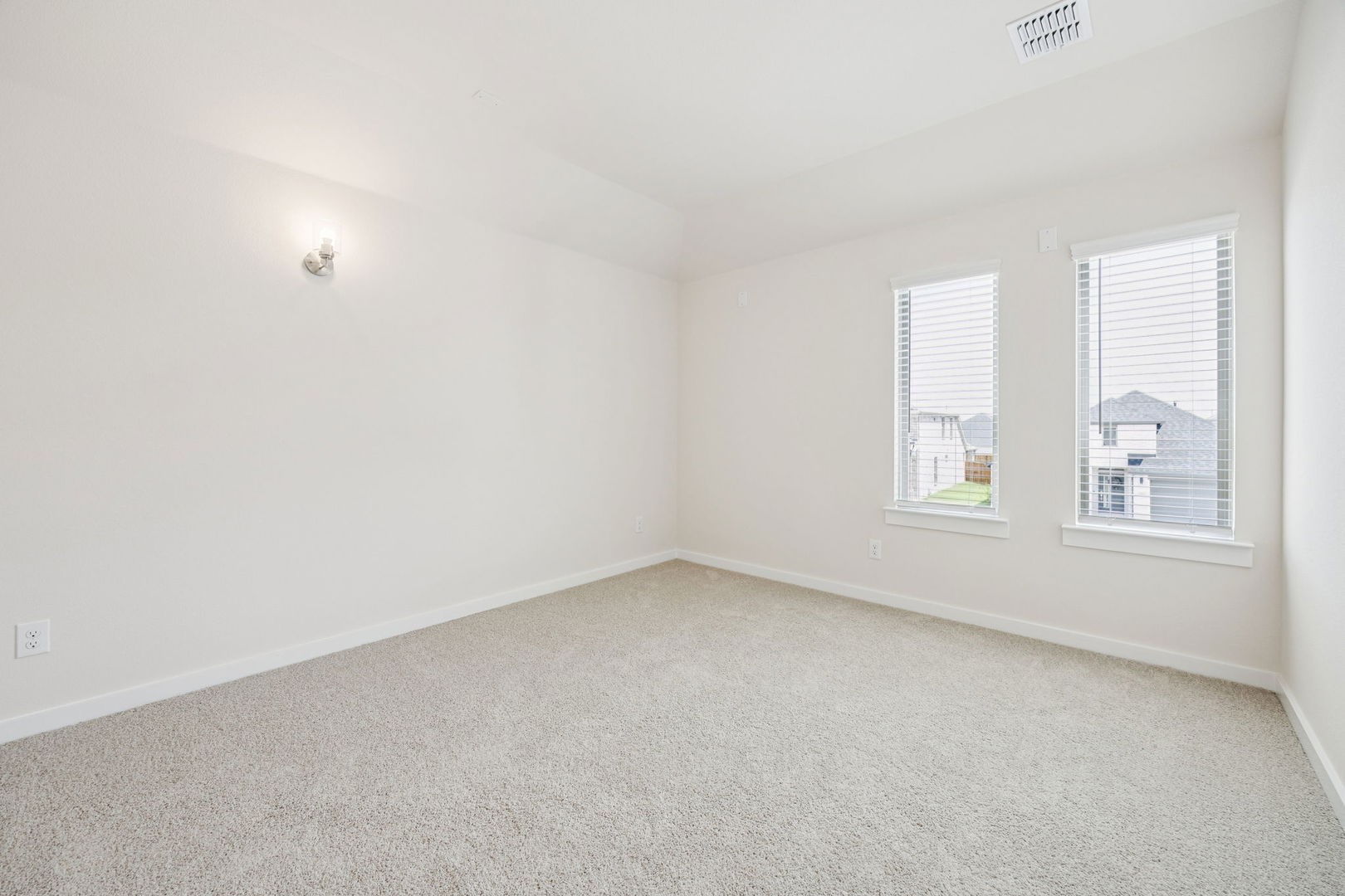 1016 Ocean Breeze Way