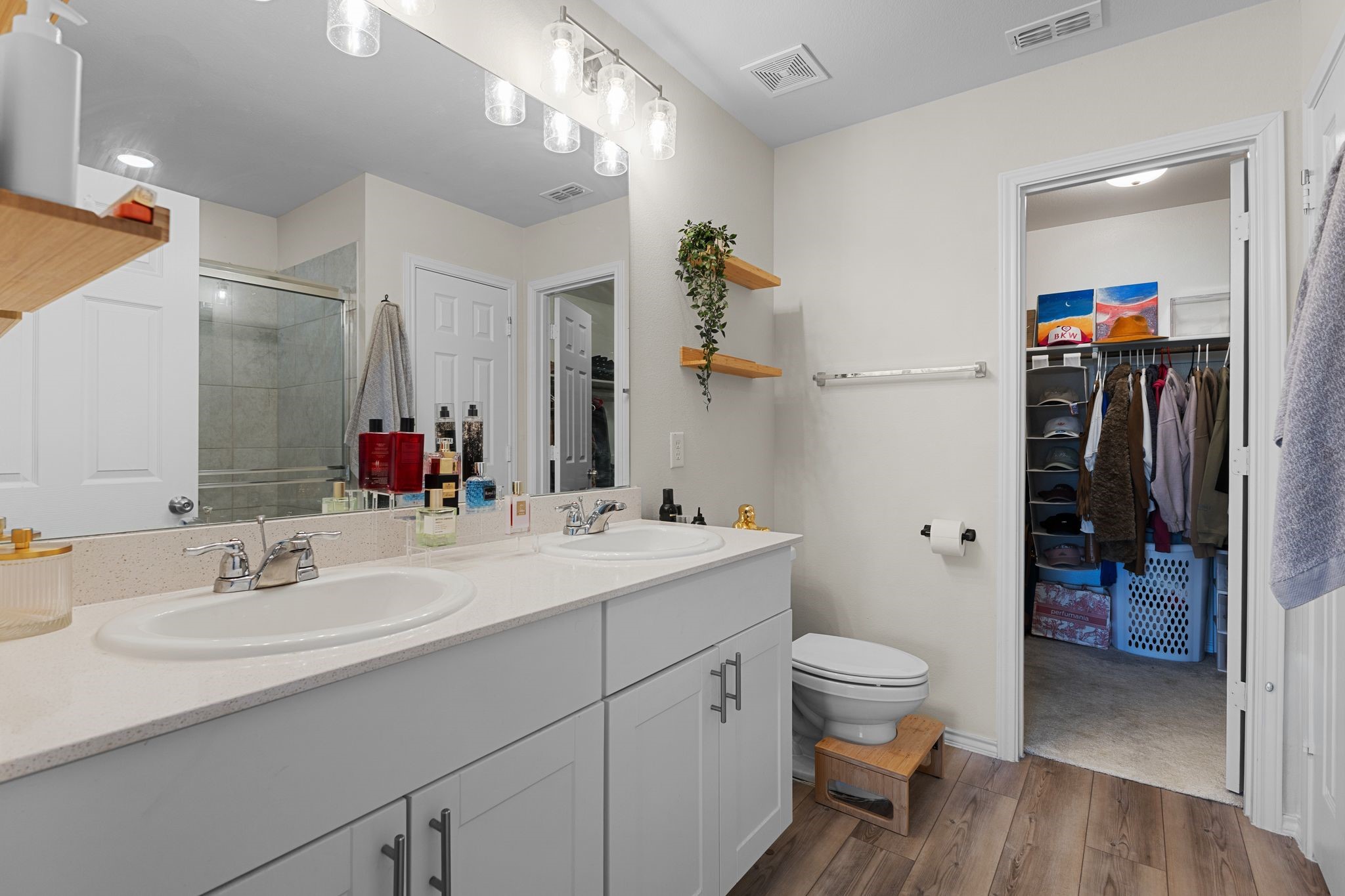 1949 Indian Grass Drive