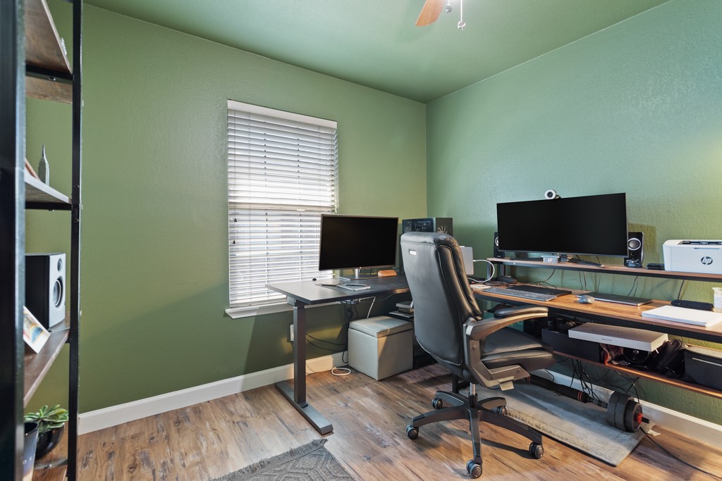 995 Little Den Drive