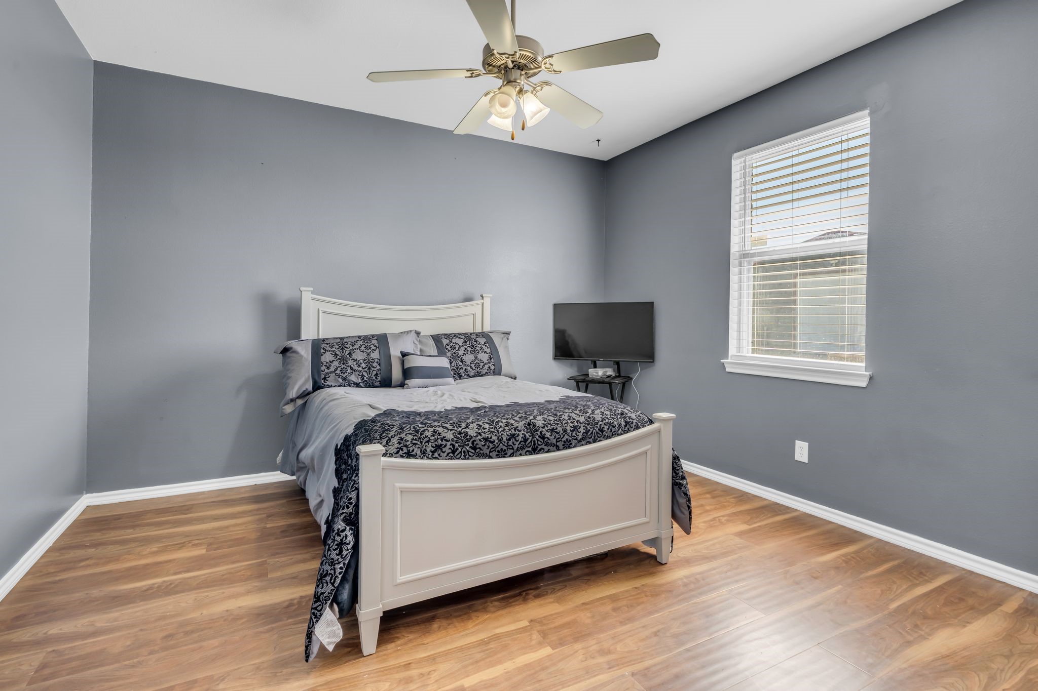 2320 Harvest Moon Lane