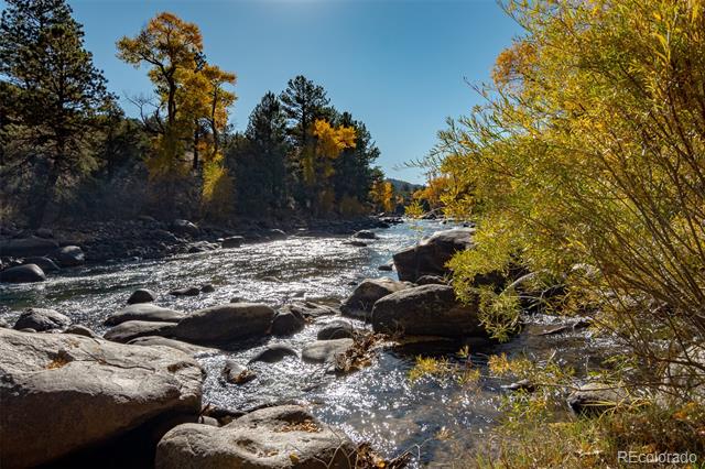 100 River Run Drive