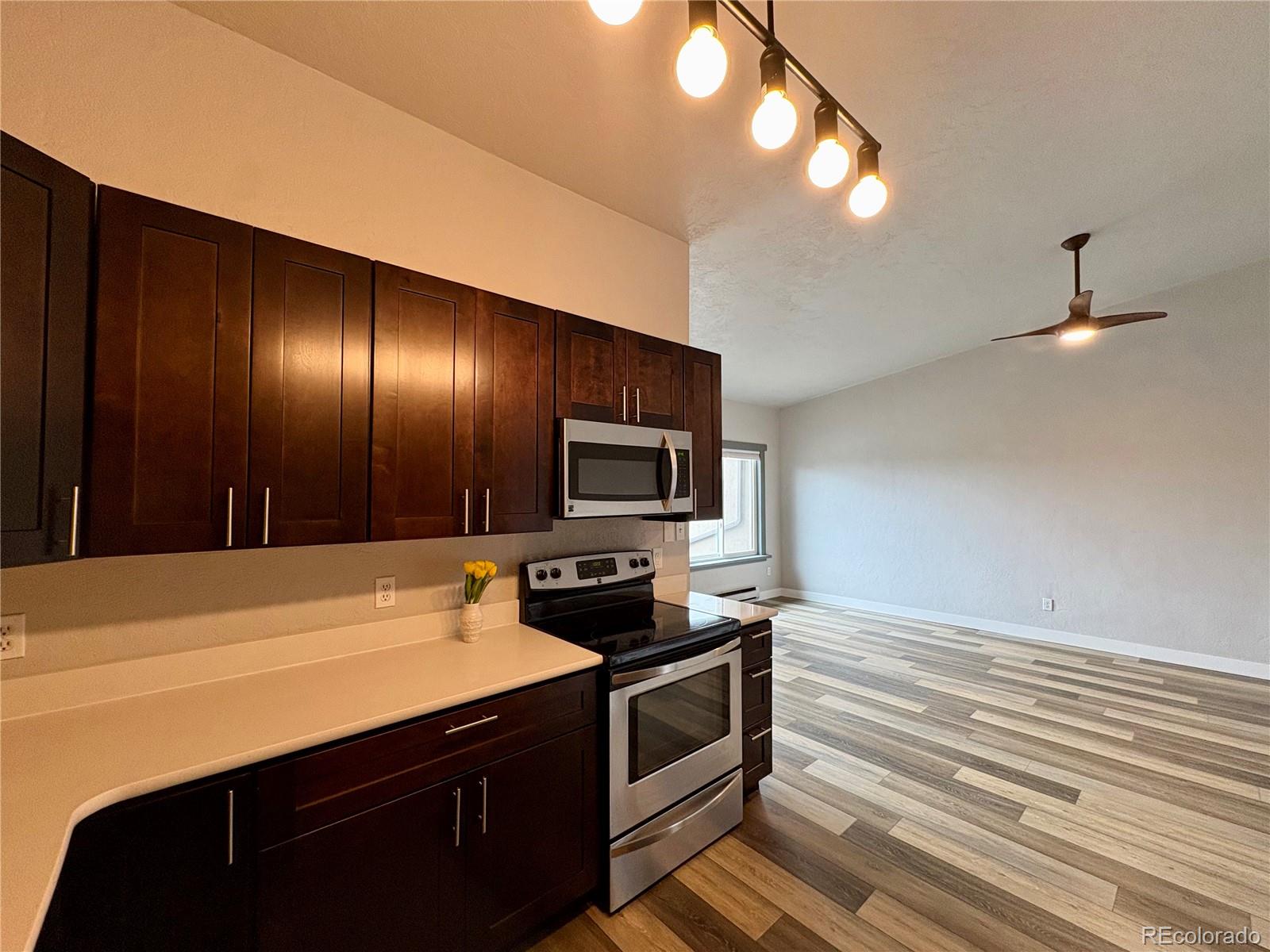 623 Cedar Lane Unit: C 203
