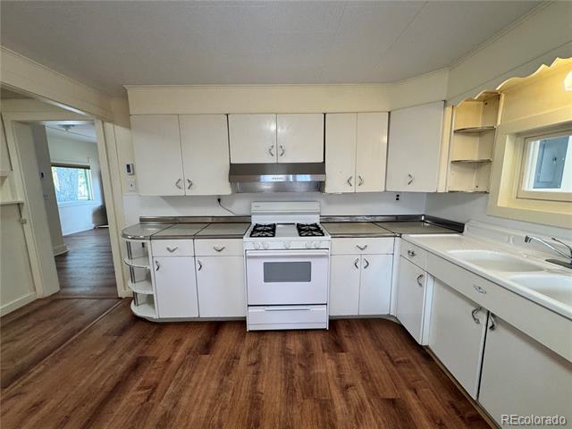 118 N San Juan Avenue
