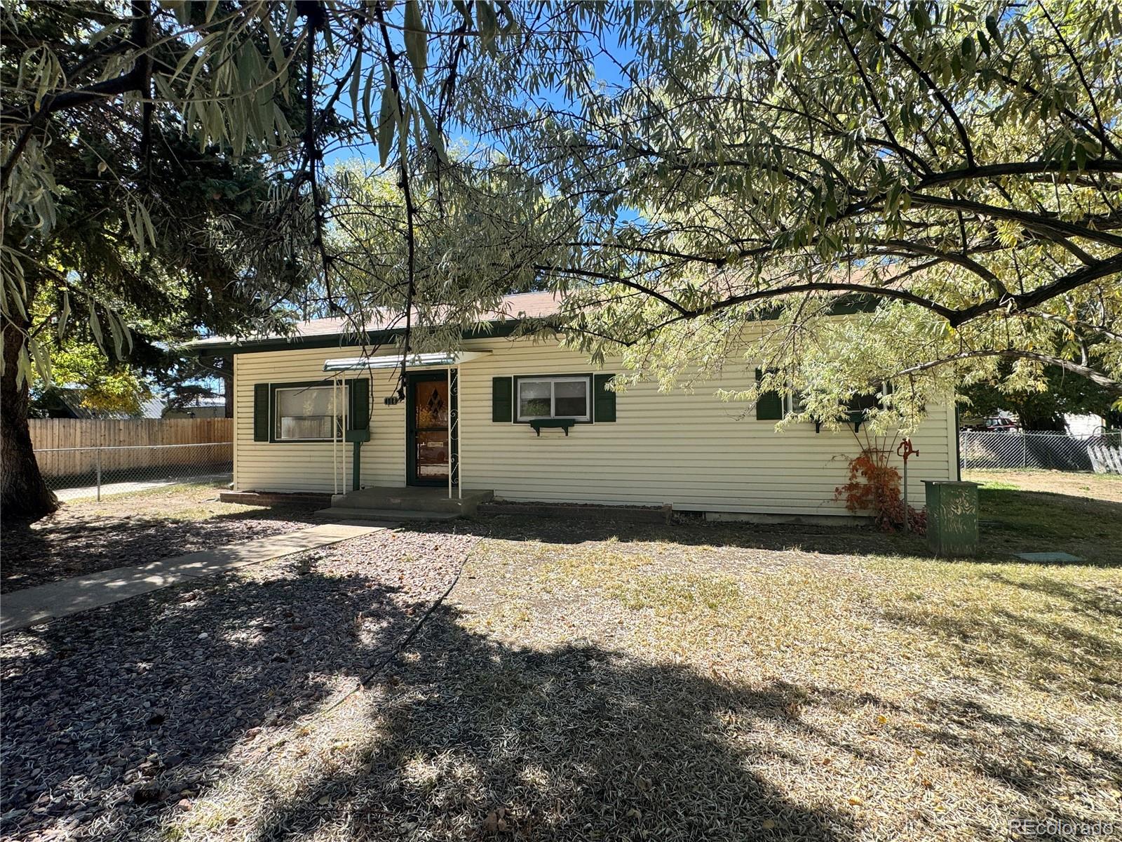 118 N San Juan Avenue