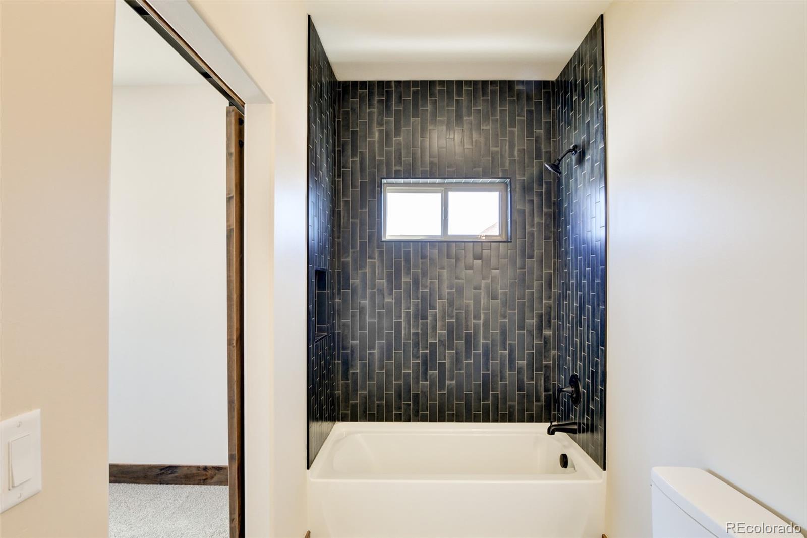 15611 Paintbrush Street