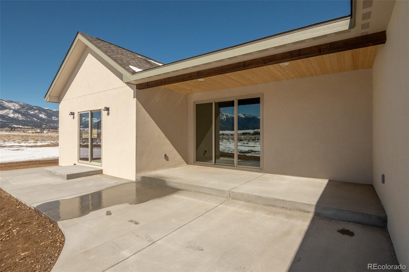 15611 Paintbrush Street