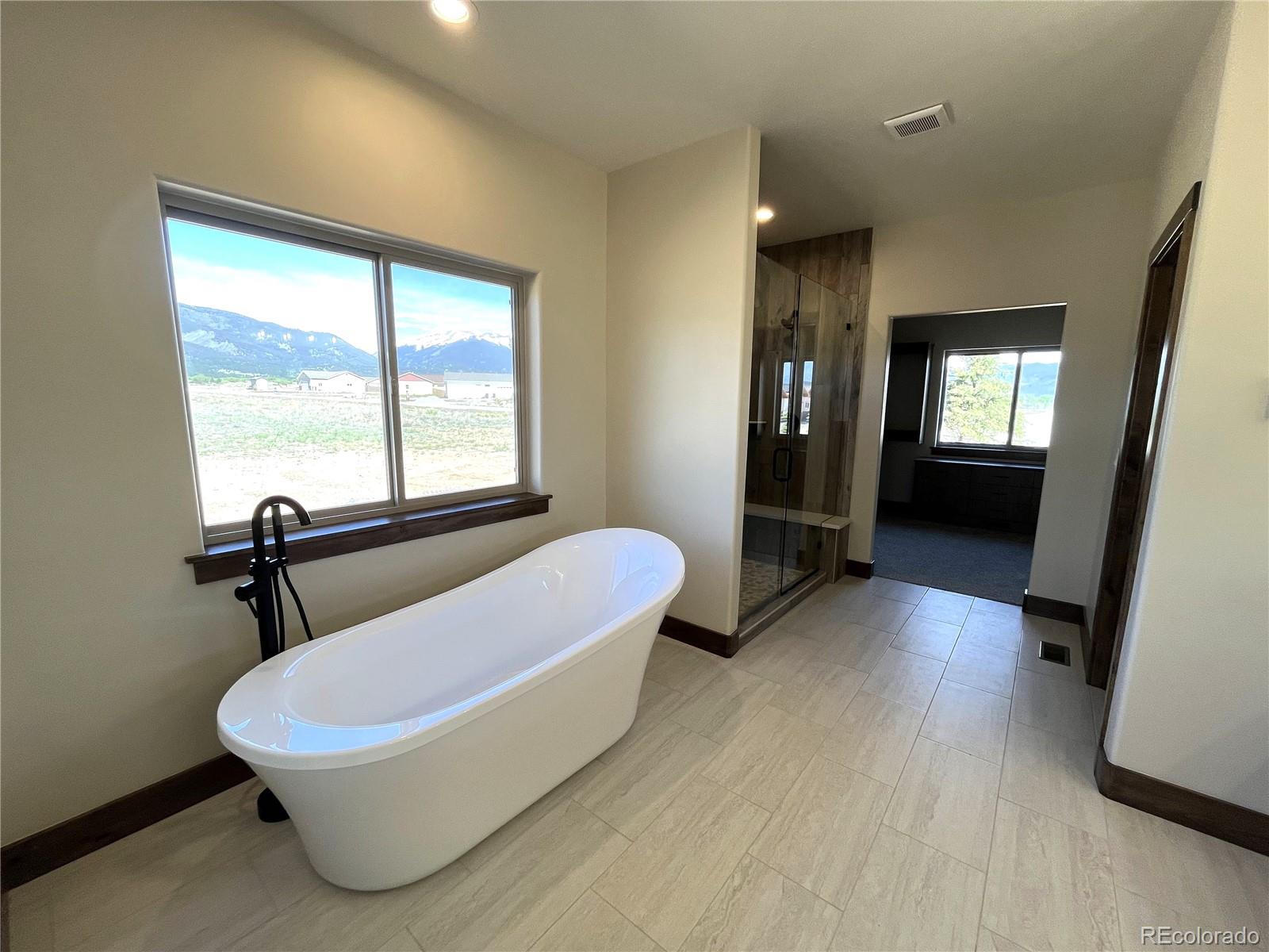 15611 Paintbrush Street