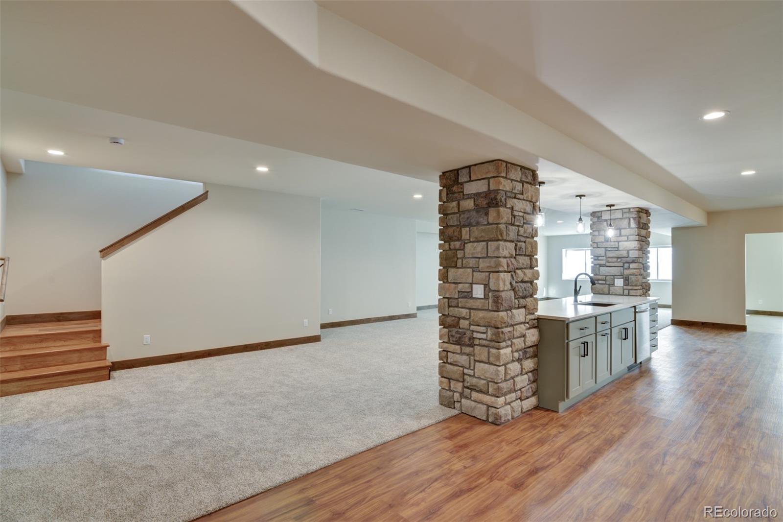 15611 Paintbrush Street