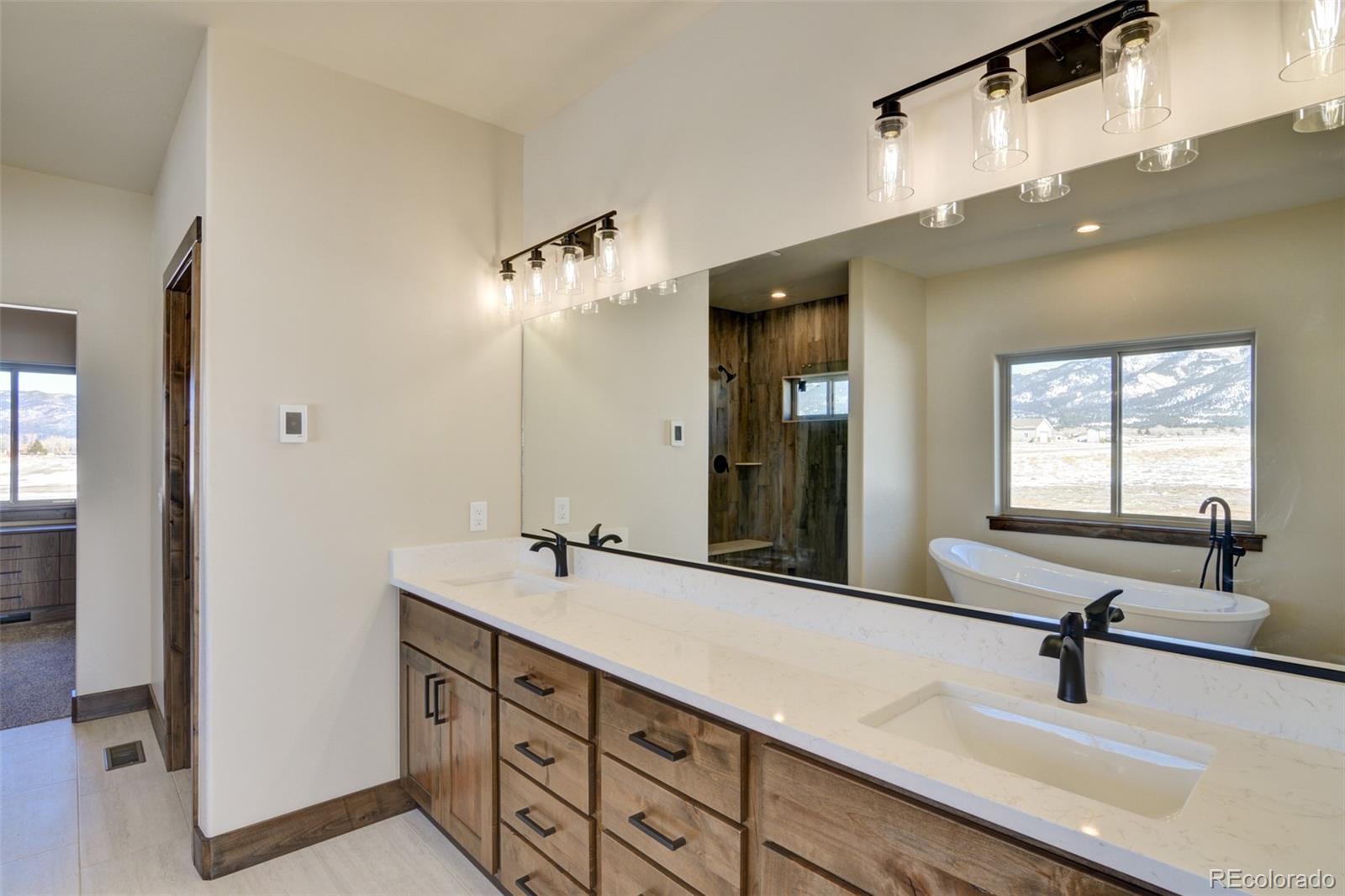 15611 Paintbrush Street