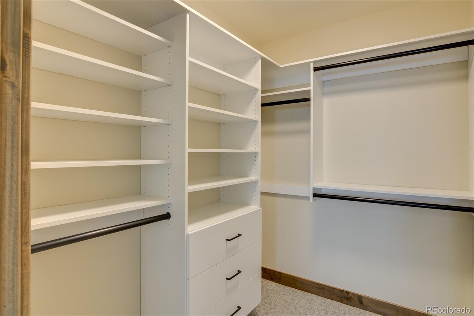 15611 Paintbrush Street