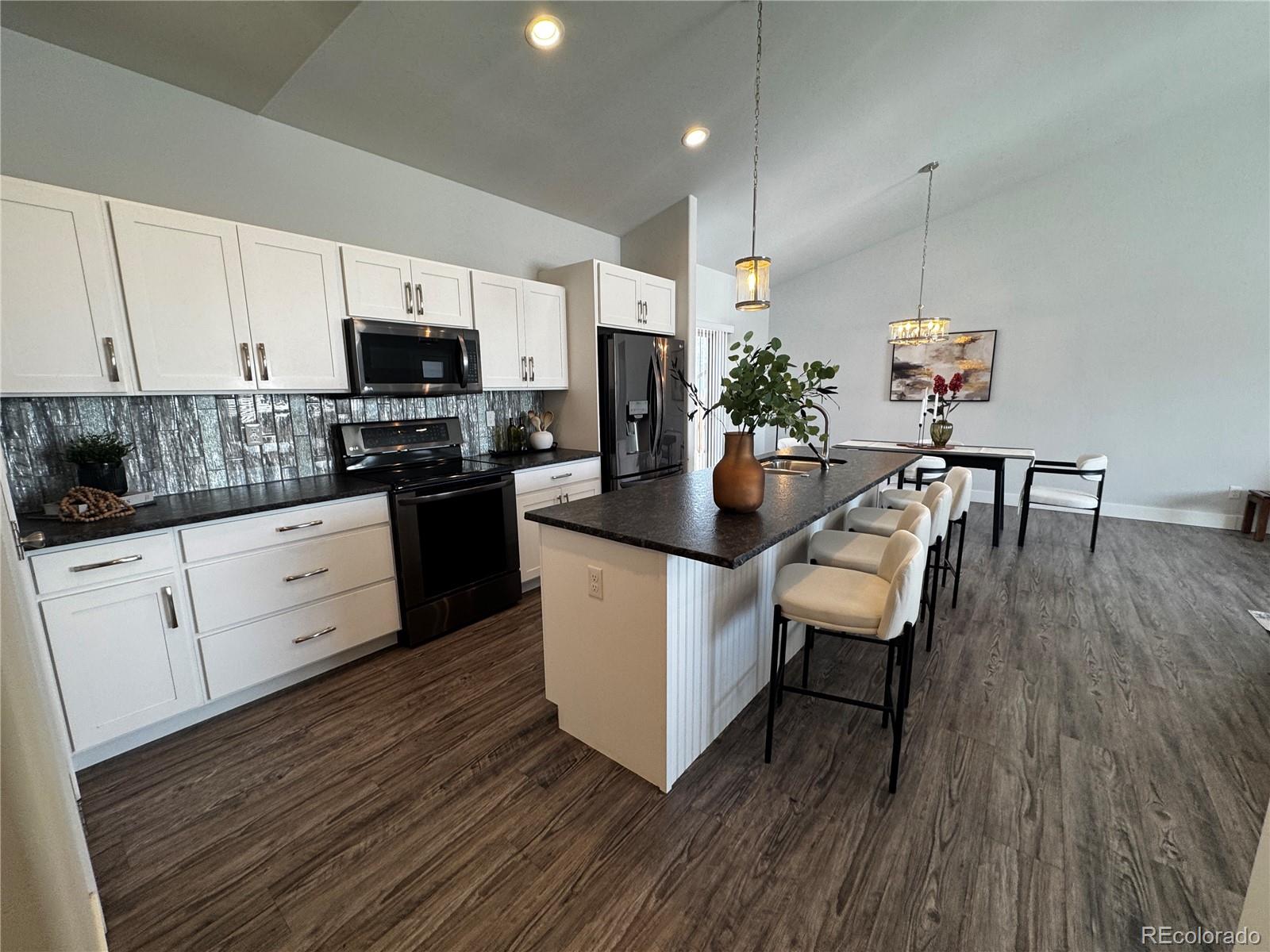 129 Red Tail Boulevard