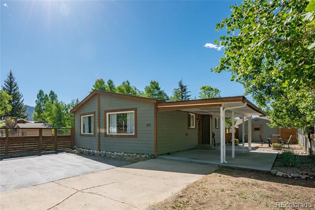 619 James Place
