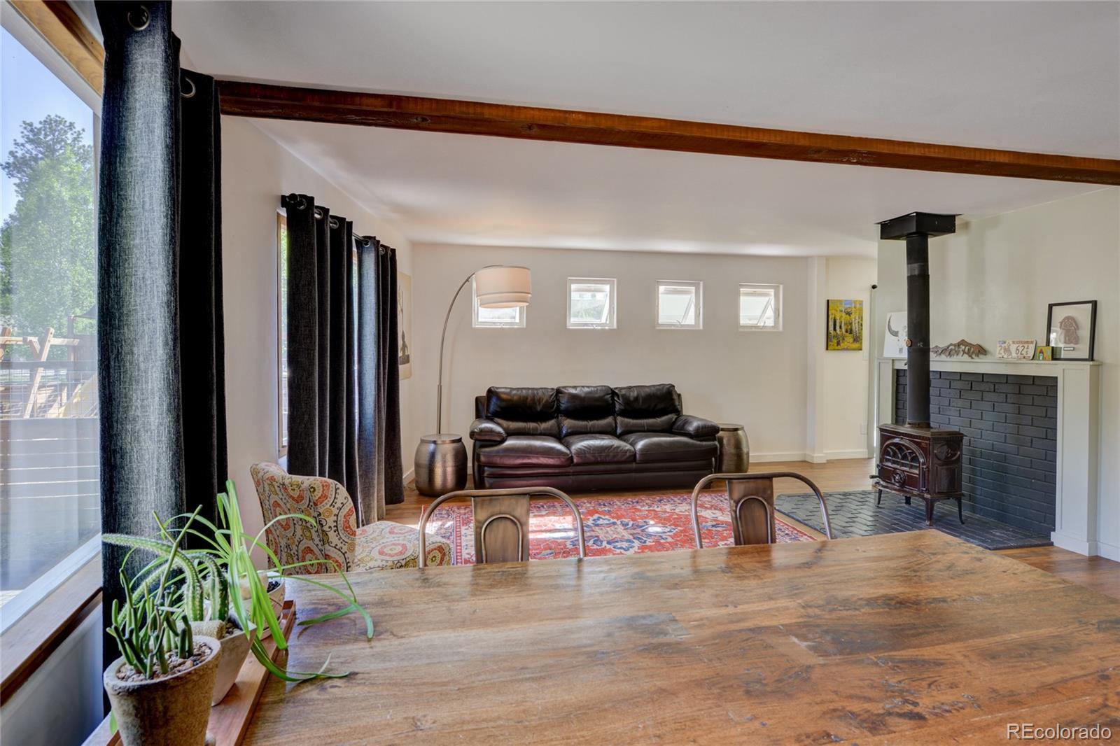 619 James Place