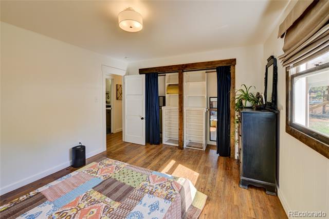 619 James Place