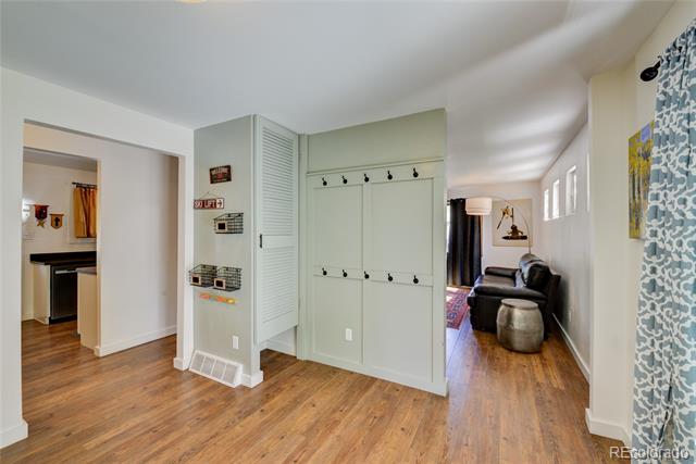 619 James Place