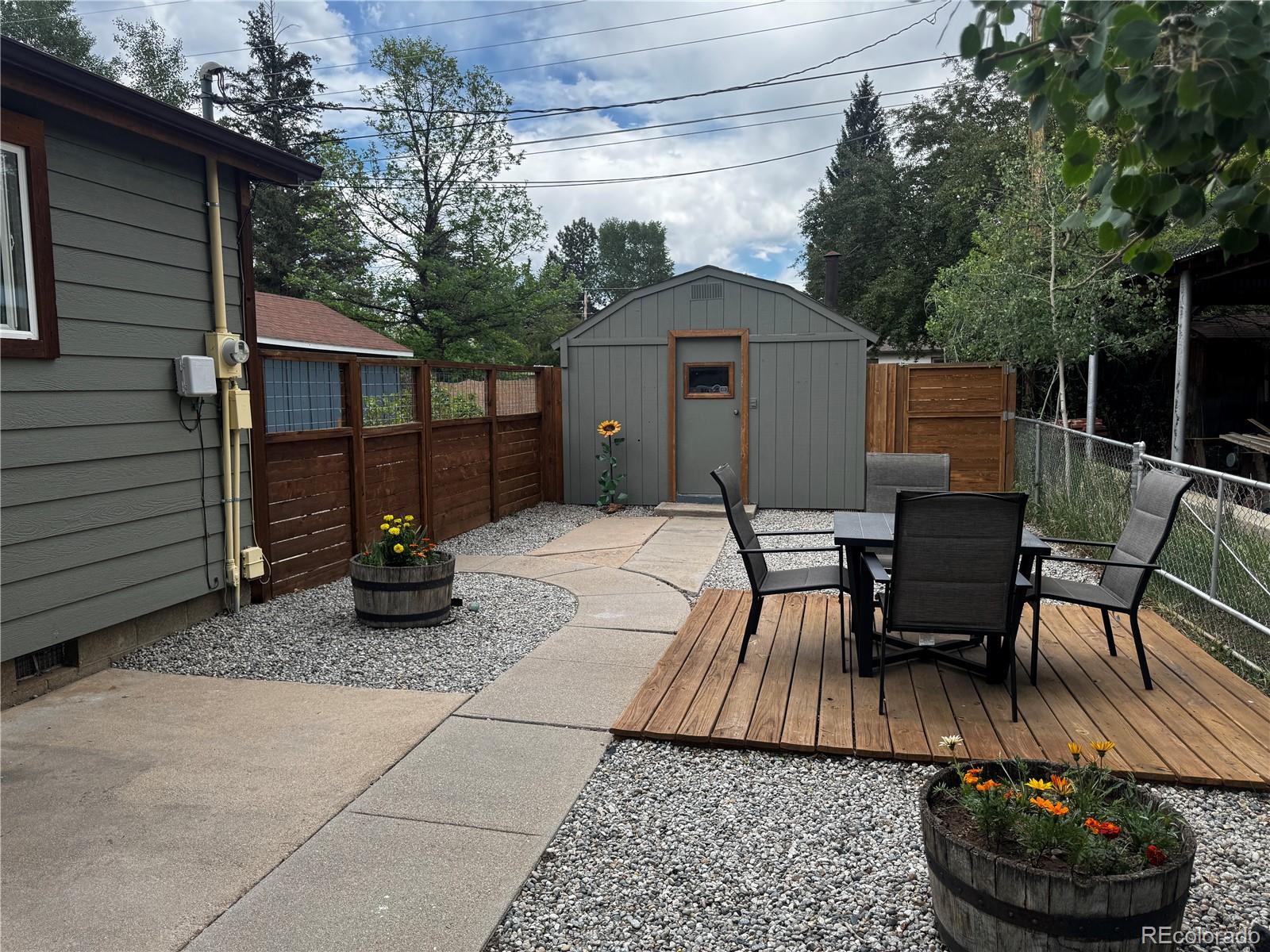 619 James Place