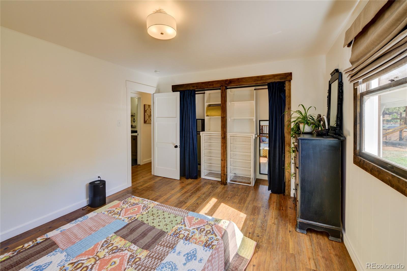 619 James Place