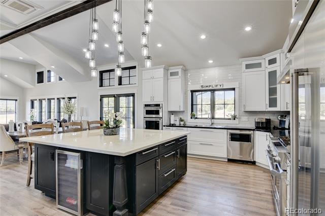 11905 Highland Circle